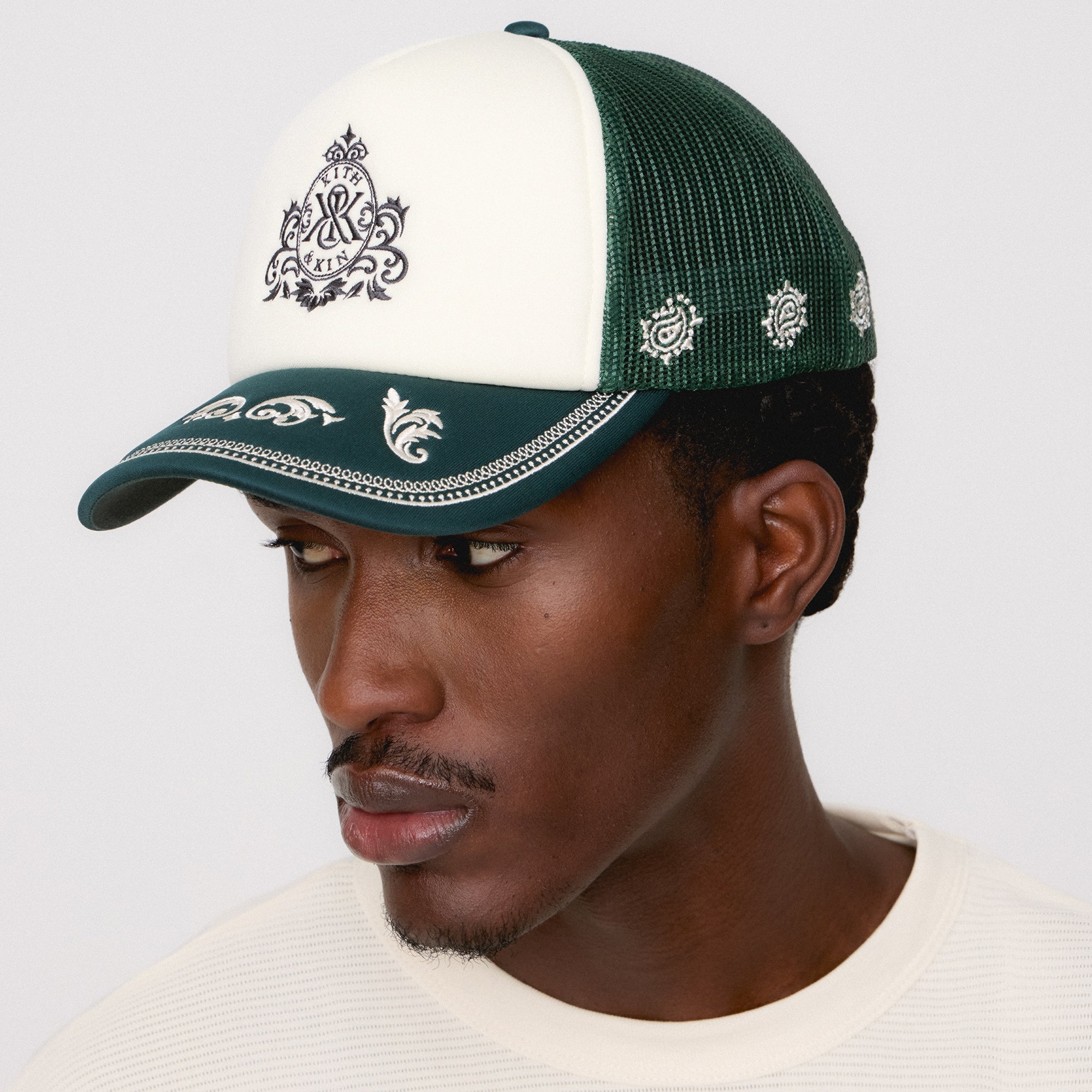帽子 Kith Embroidered Nolan Trucker Hat Navy Kith Embroidered Nolan Trucker Hat - Nocturnal – Kith Canada