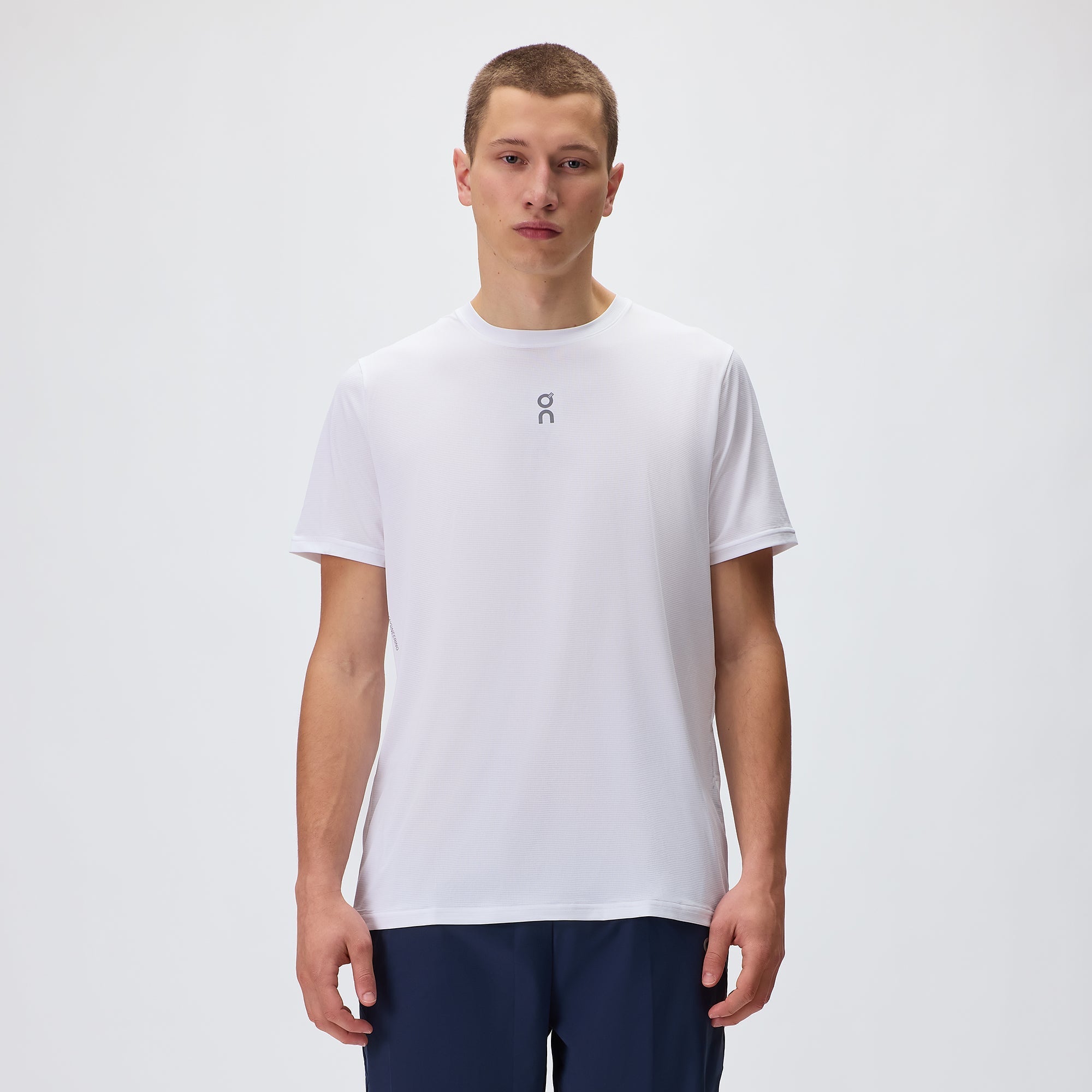 【新品】kith x on core tank Tシャツ 白 Sサイズ Kith for On Core Tee - Brilliant White – Kith Canada