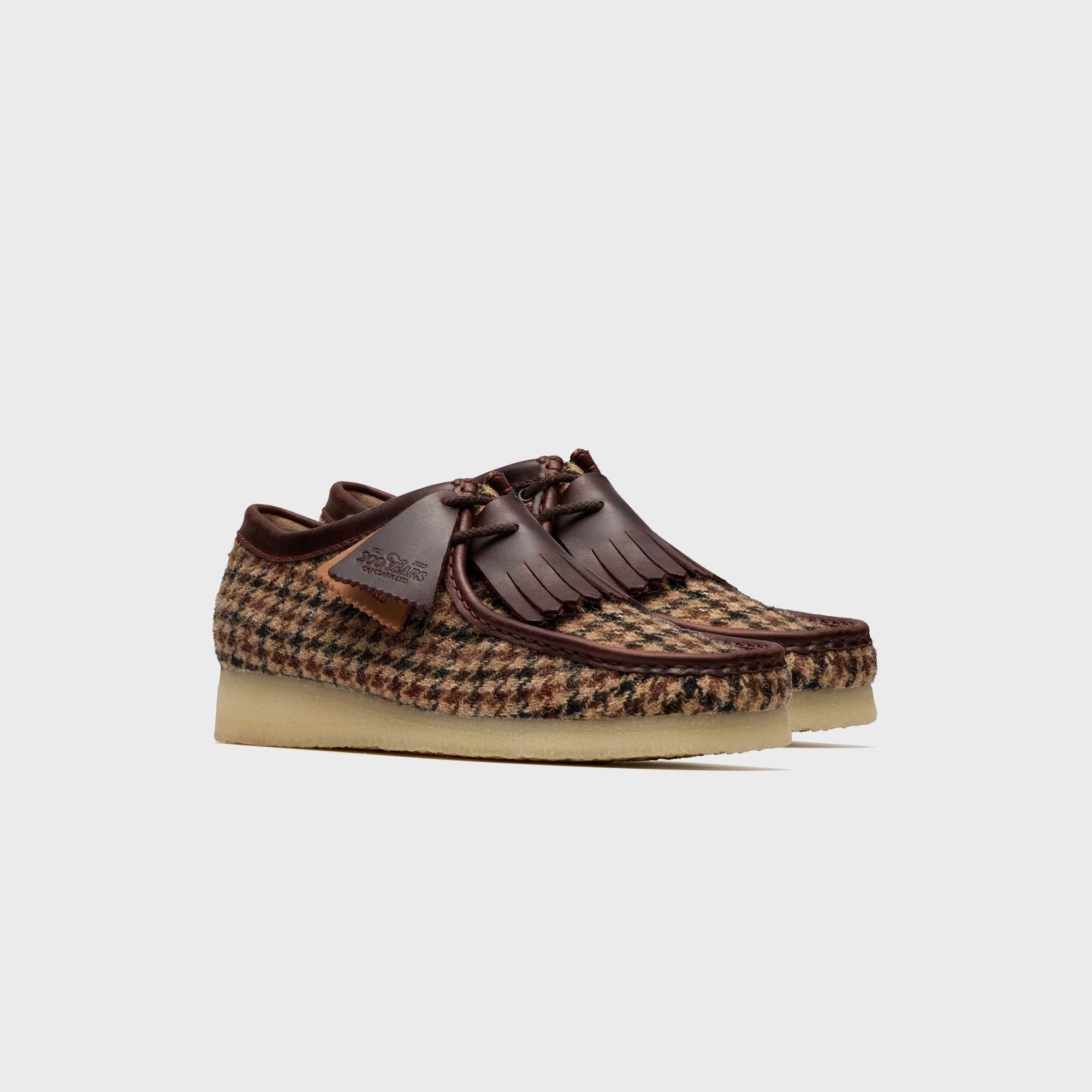 Clarks Suede Wallabee - Maple – Kith Canada