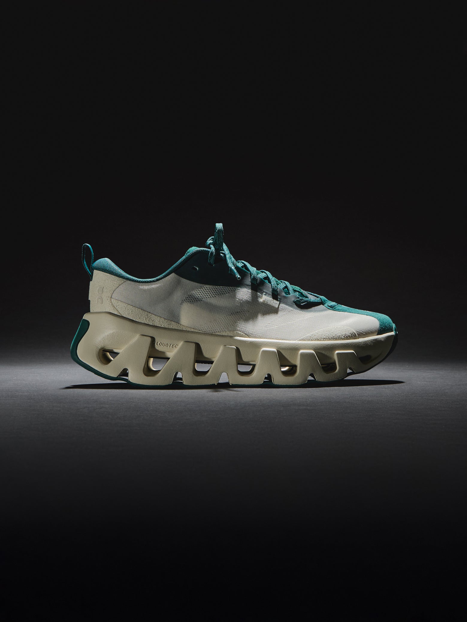 Kith for On K-Tech 1 & K-Tech 2 – Kith Canada