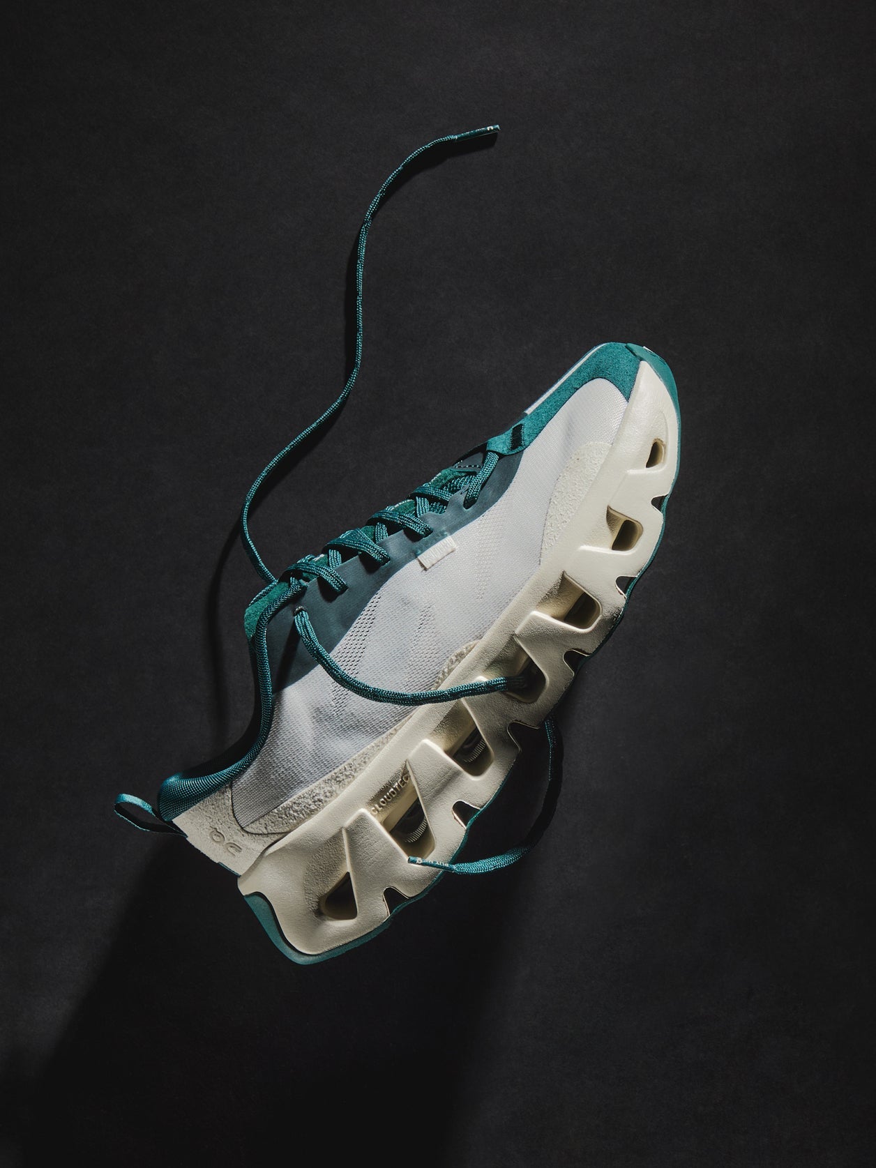 Kith for On K-Tech 1 & K-Tech 2 – Kith Canada