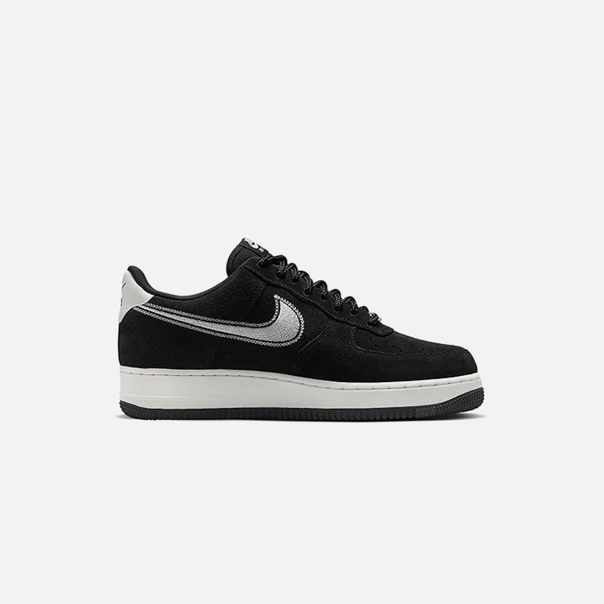 Nike Air Force 1 `07 LV8 - Trend Black / Sail