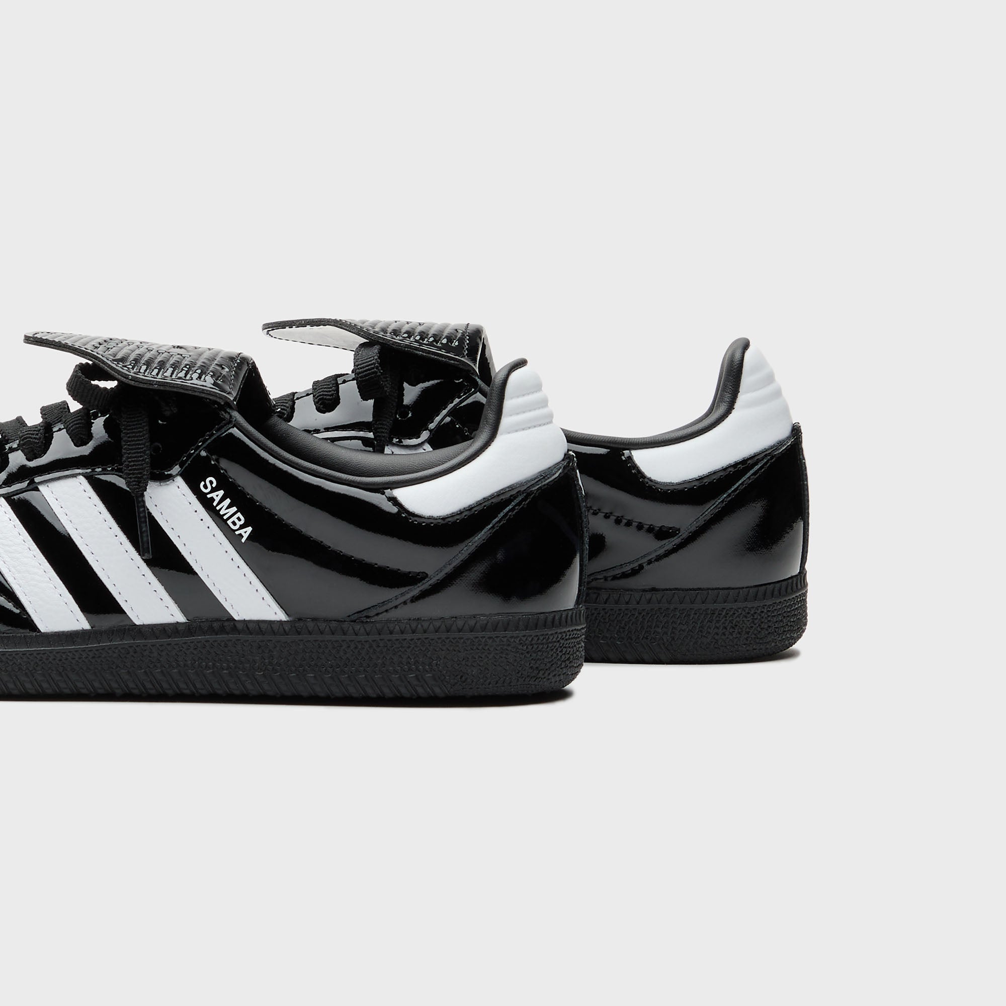 adidas Samba Long Tongue - Core Black / Cloud White / Core adidas Samba Long Tongue - Core Black / Cloud White / Core
