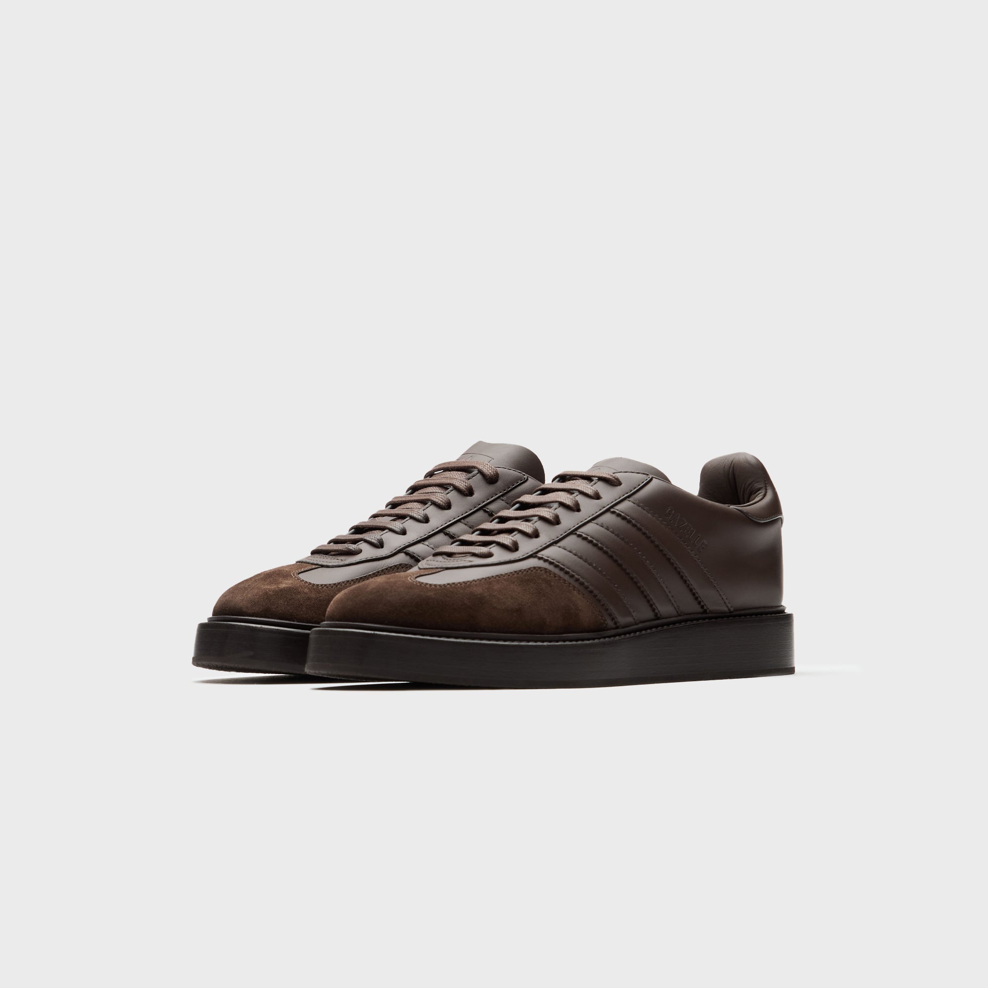 【Adidasコリア】 Gazelle Indoor Made In Italy Shoes adidas Gazelle Indoor Made In Italy Shoes - Brown | Free