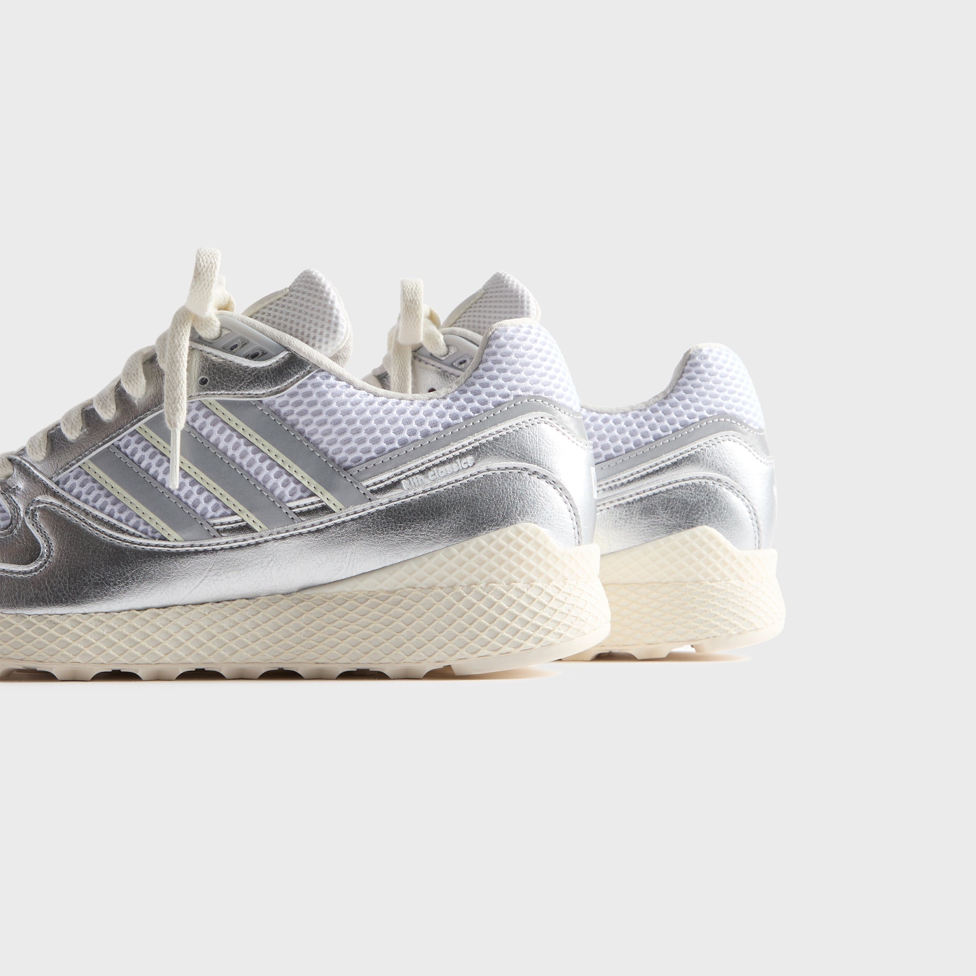 kith メッシュ ホワイト Kith for adidas Oregon Ultra Tech - White / Red / Silver Metallic