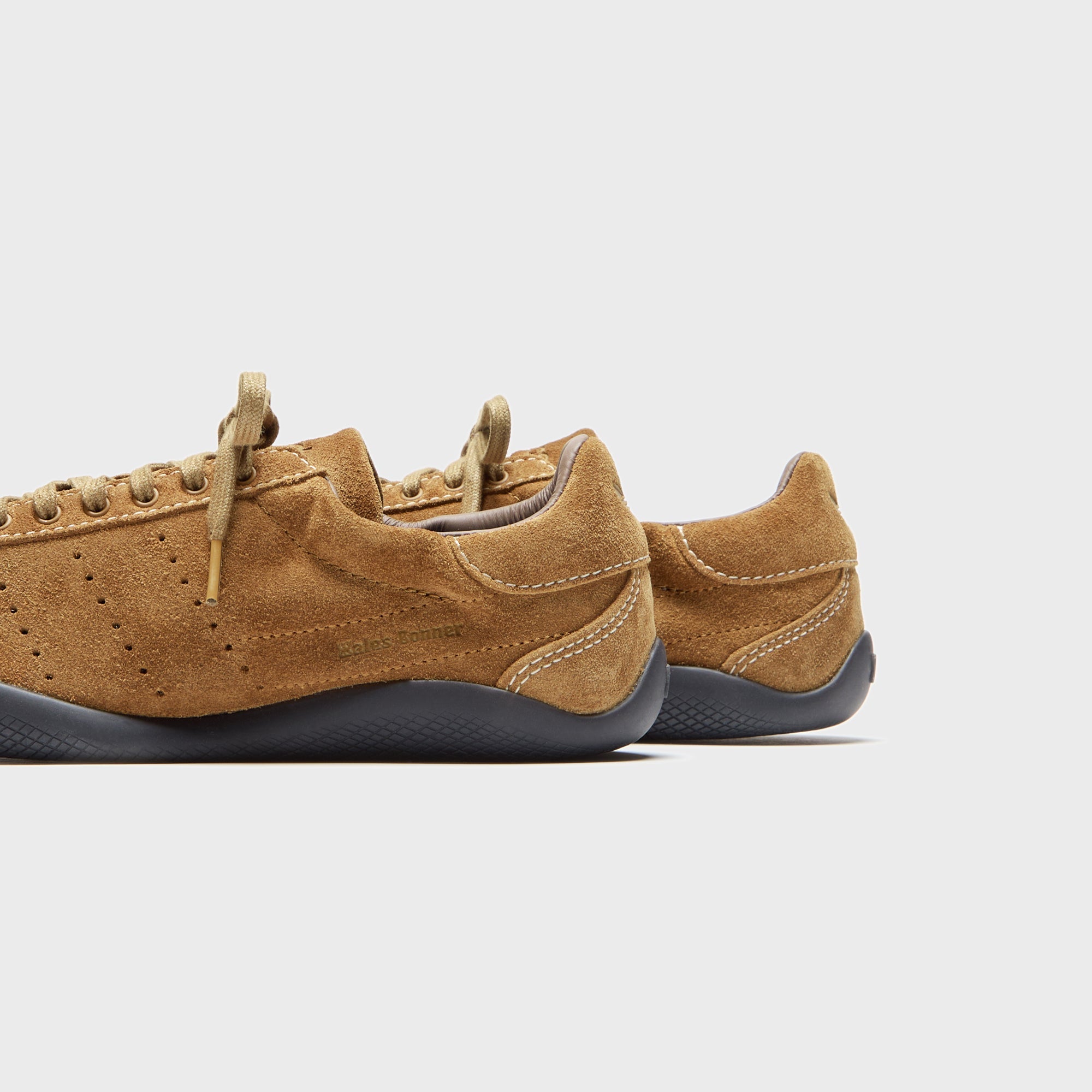 靴 adidas WB KARINTHA SUEDE LO WALES BONNER adidas x Wales Bonner Karintha Suede Lo - Earth – Kith Canada