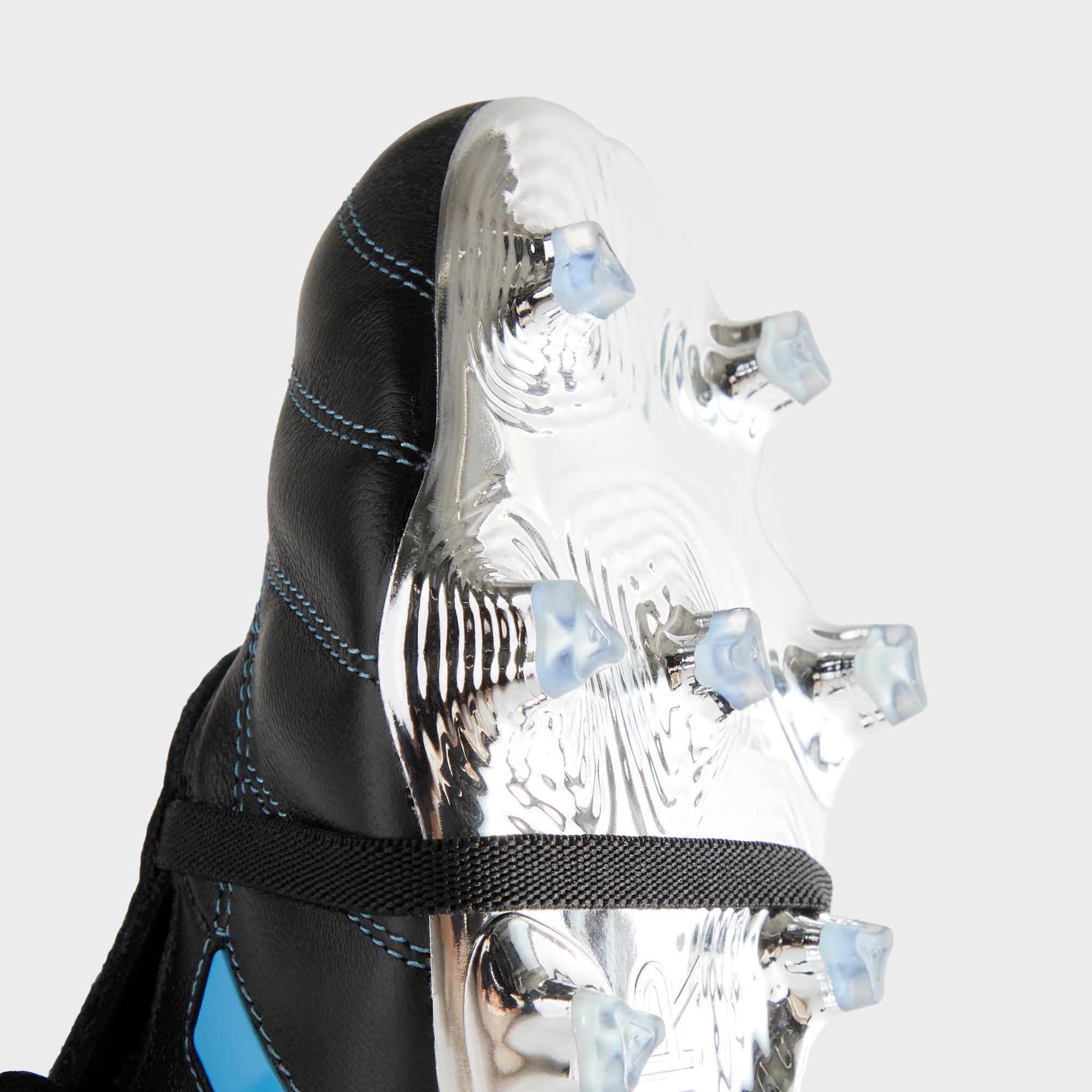シューズ 27cm Kith adidas Football Predator Mania Kith for adidas Football Predator Mania Cleats - White