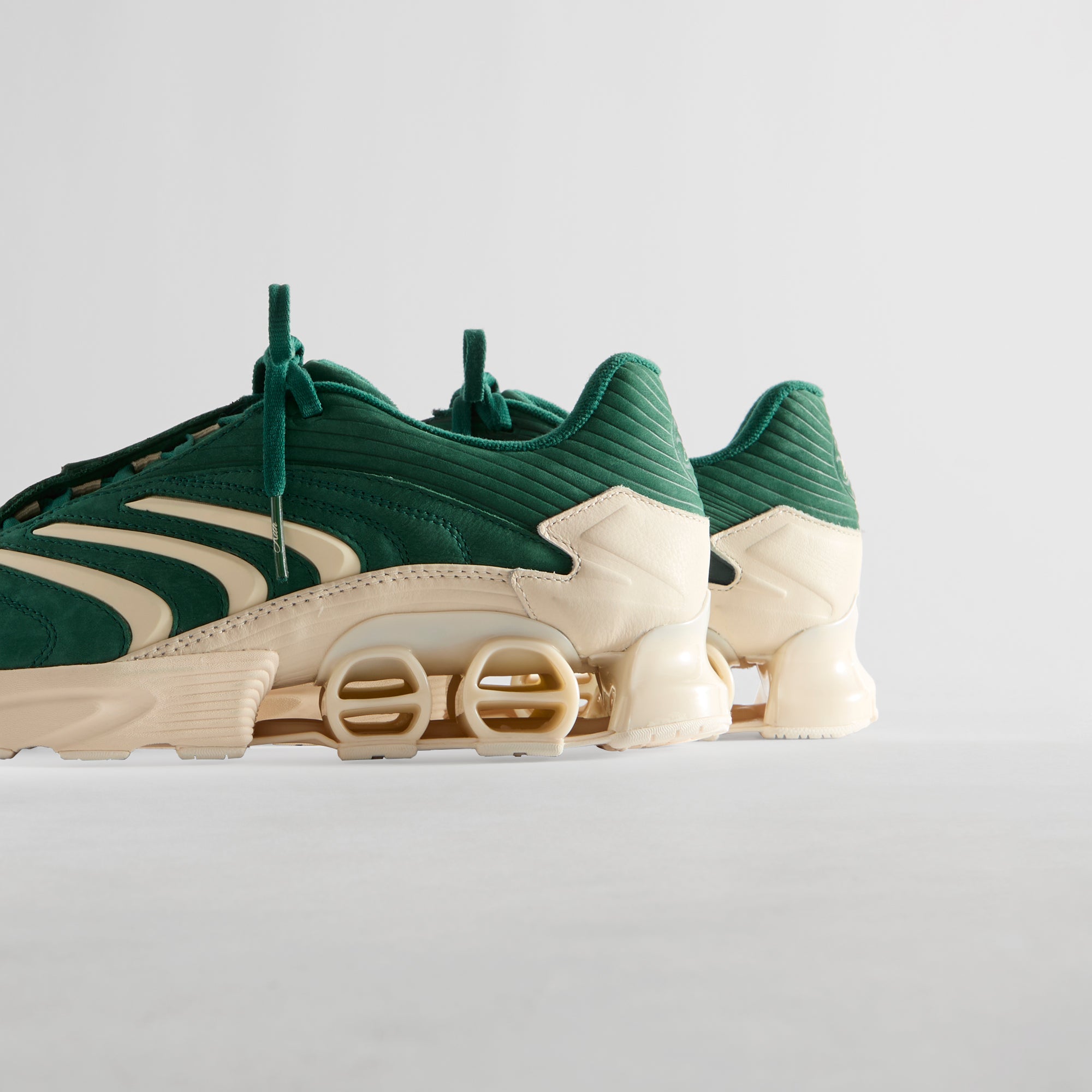シューズ Kith adidas Football Predator Megaride Kith for adidas Football Predator Megaride - Scarab / White
