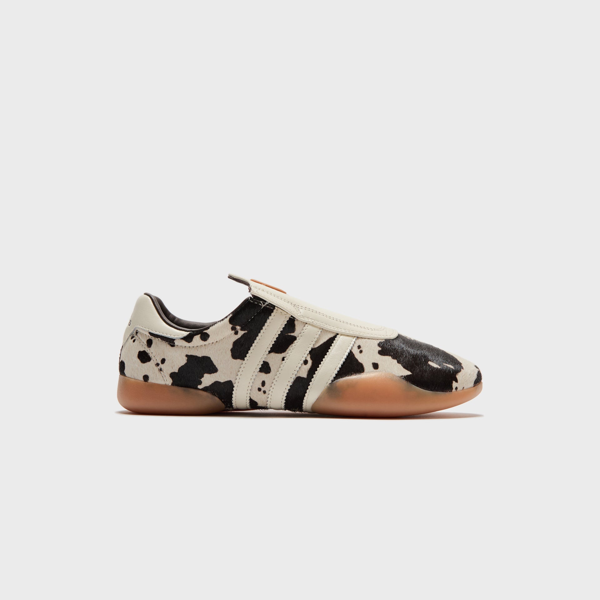 adidas Women's Taekwondo Mei - Off White / Supplier Color / Gum