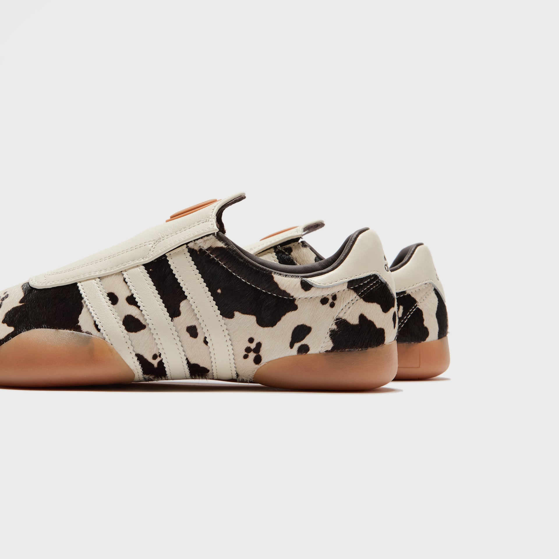 adidas Women's Taekwondo Mei - Off White / Supplier Color / Gum