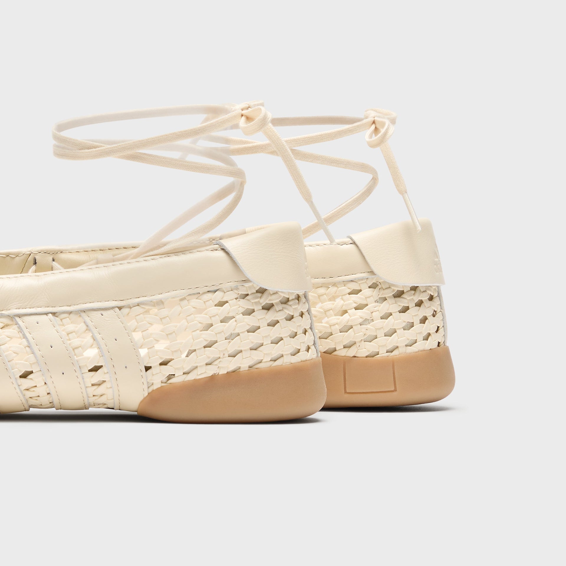 adidas WMNS Taekwondo Mei Ballet - Cream White / Cream White / Gum