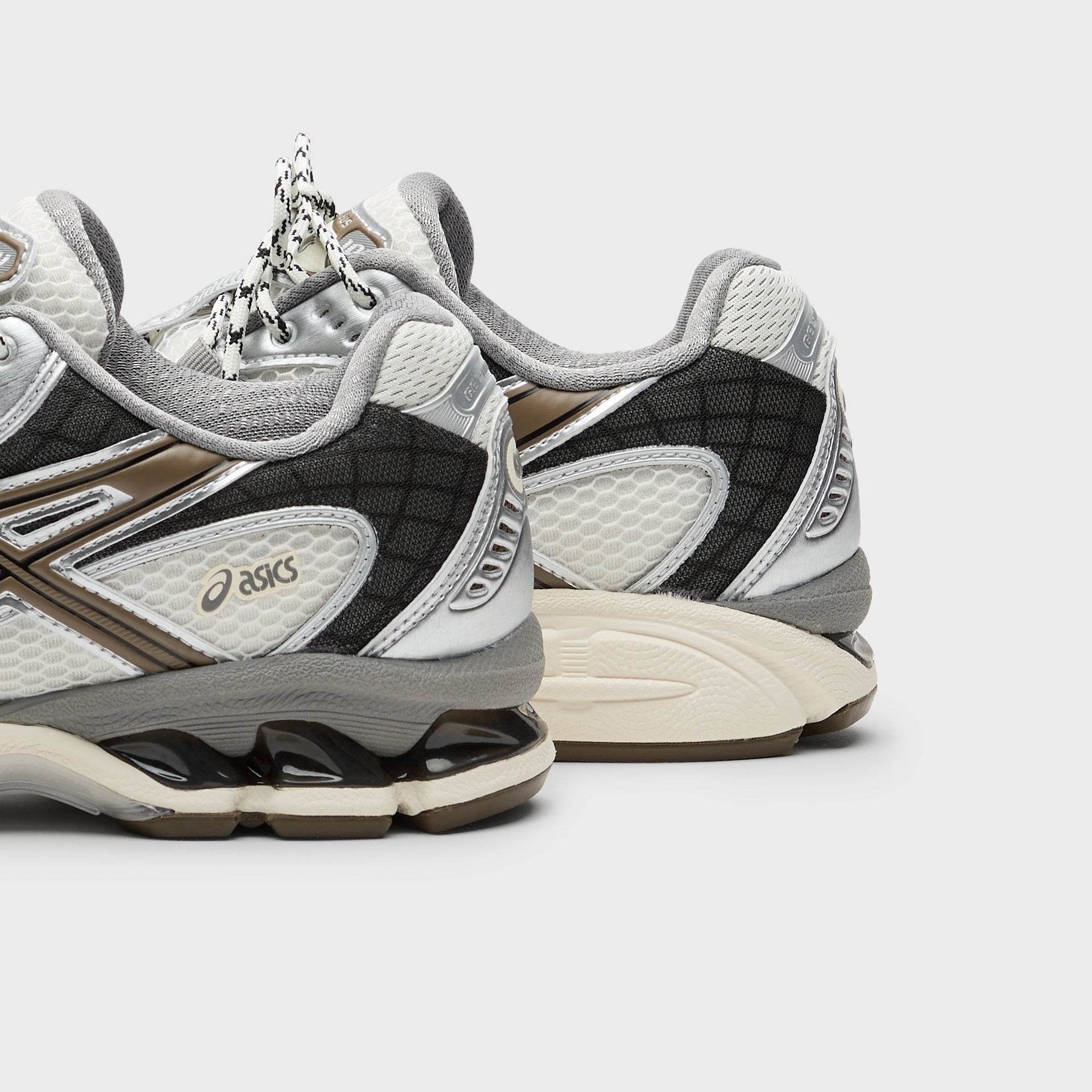 ASICS Gel-Nimbus 10.1 - Cream / Pure Silver