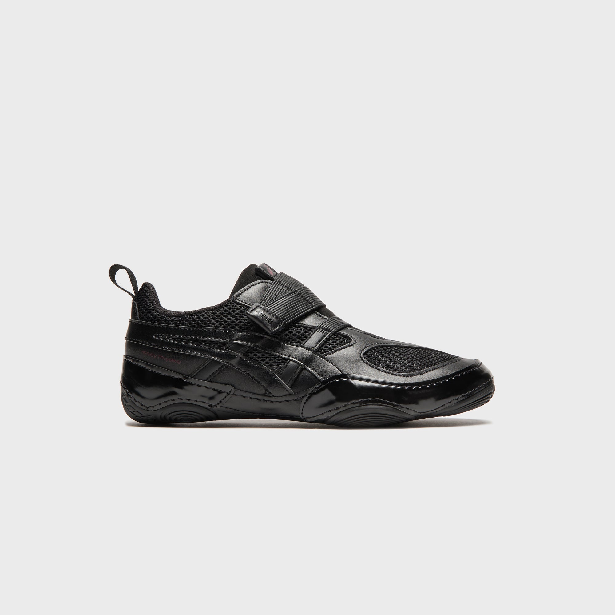 ASICS x Issey Miyake Hyper Taping - Black – Kith Canada