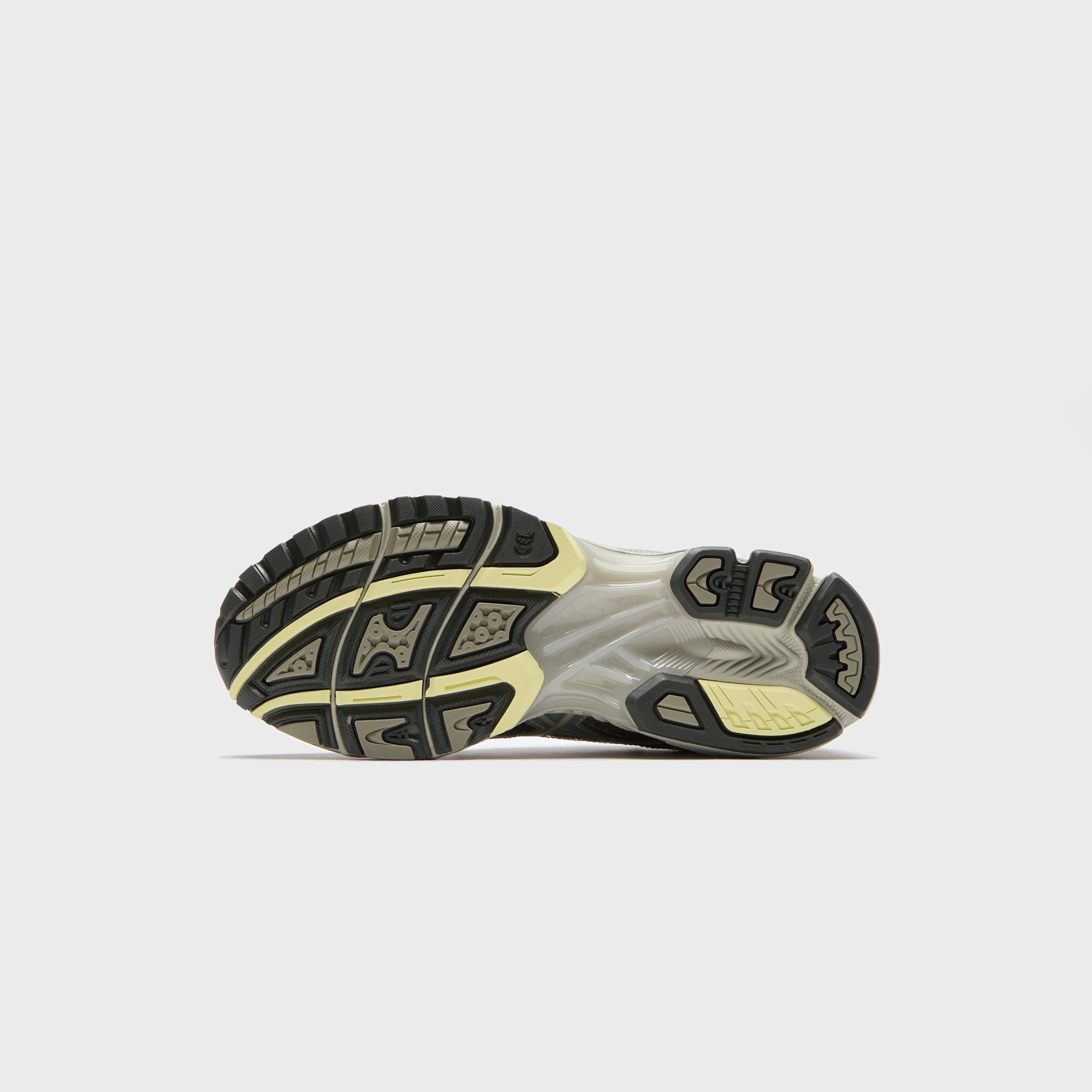 ASICS x 18 EAST Gel-Nimbus 10.1 - Canteen / Abbey Stone – Kith Canada
