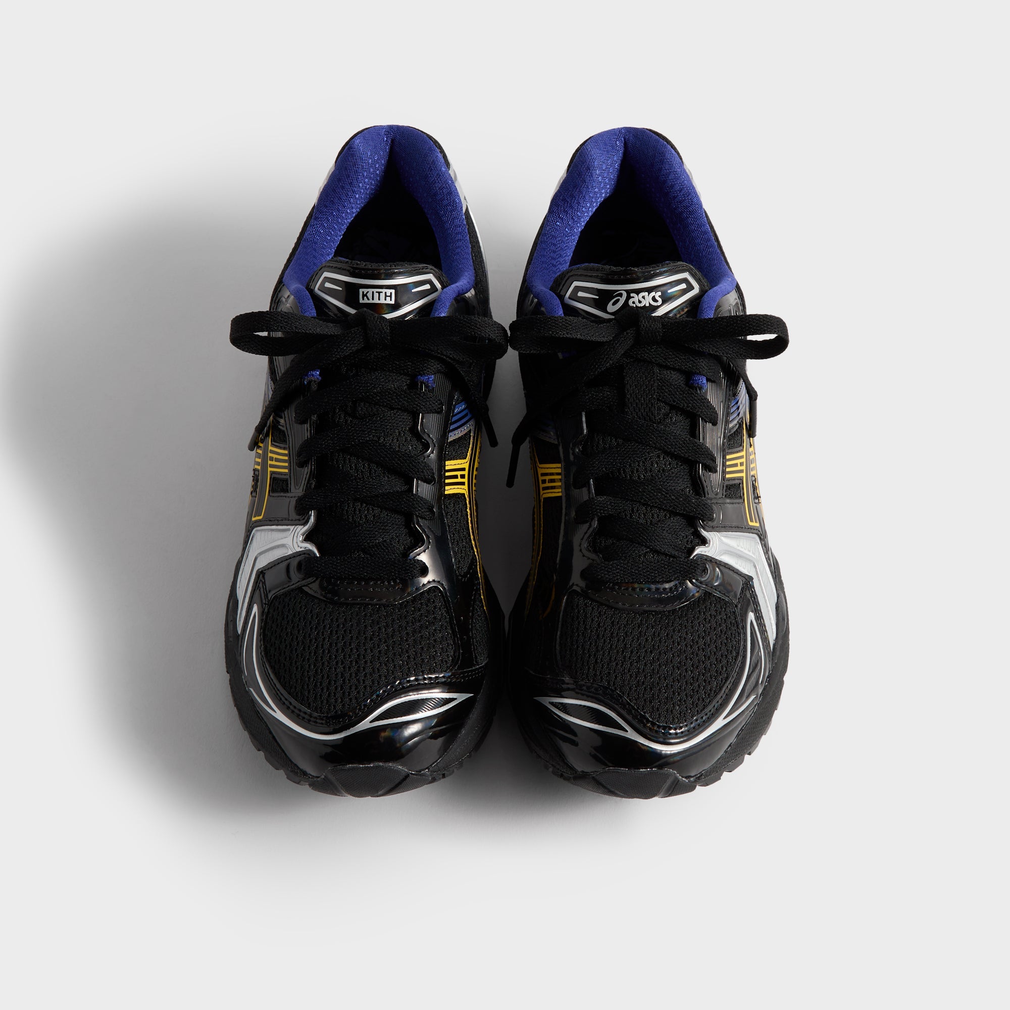 靴 KITH Marvel vs. Capcom Asics Gel-Kayano Marvel vs. Capcom | Kith for ASICS GEL-KAYANO® 14 Ryu - Coconut