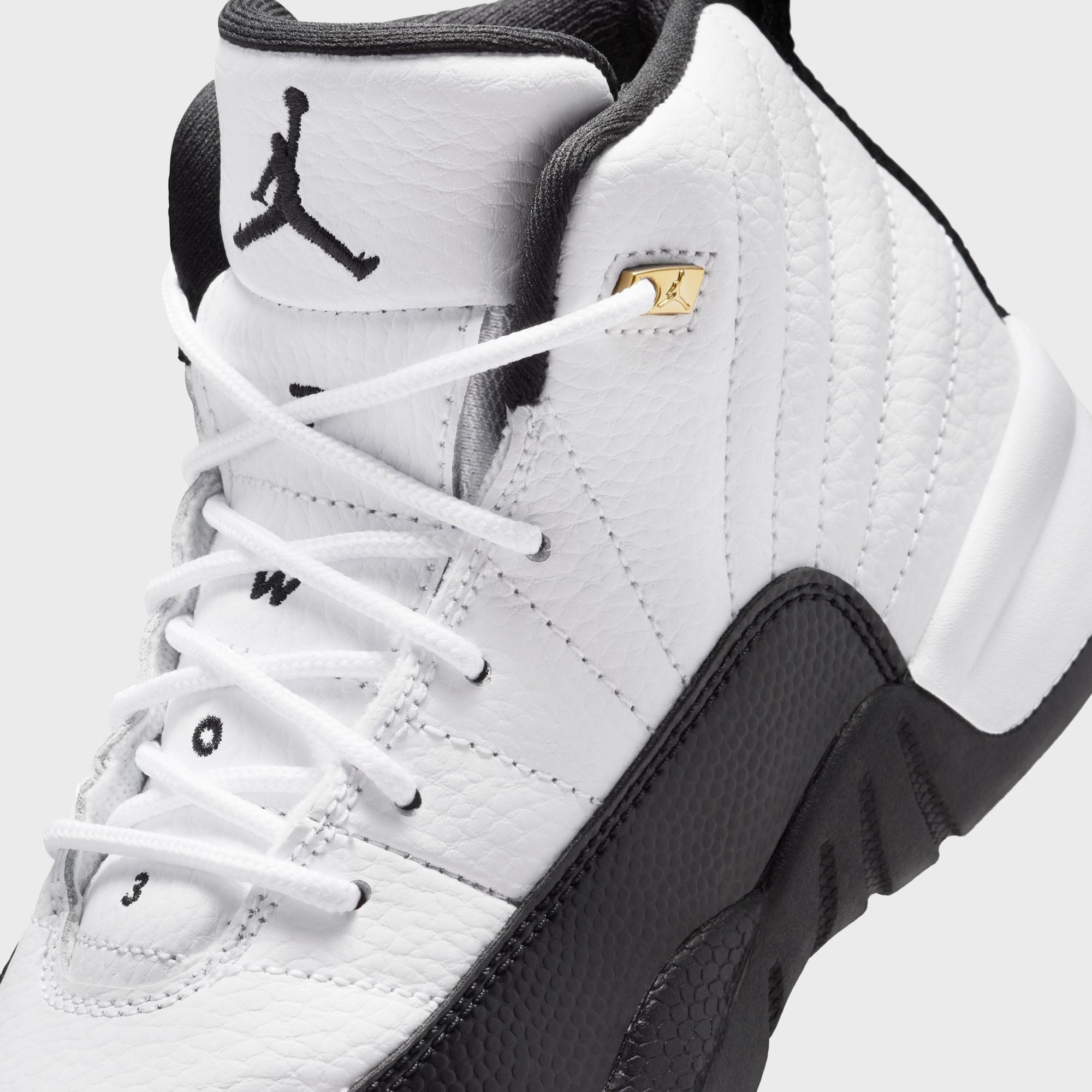 Jordan PS Jordan 12 Retro - White / Black / Taxi – Kith Canada