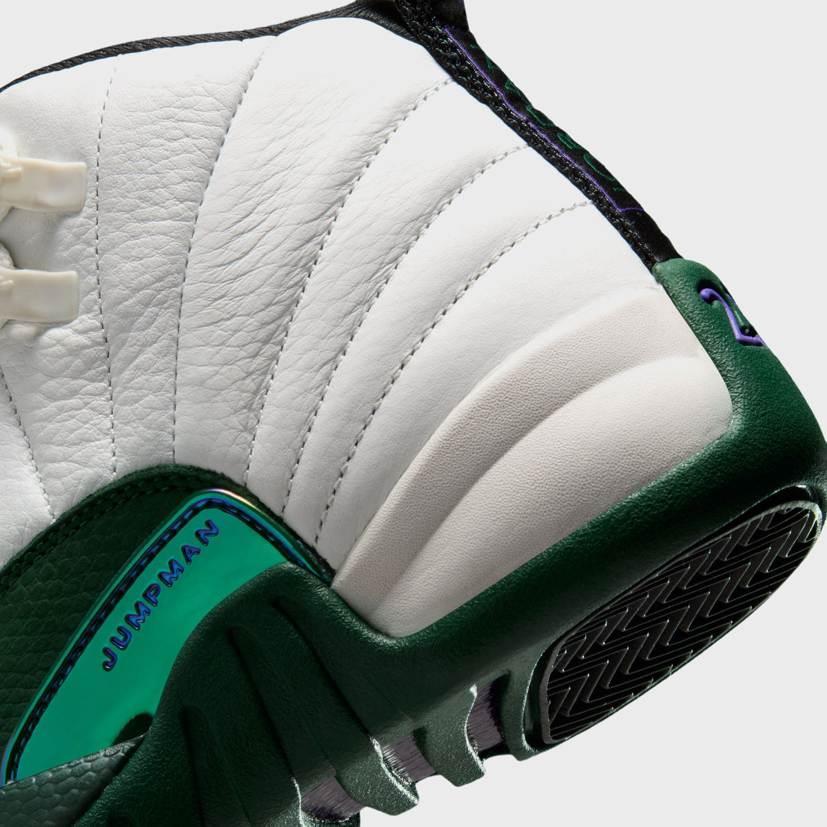 Jordan GS Air Jordan 12 Retro - Summit White / Gorge Green / Black / Fierce Purple