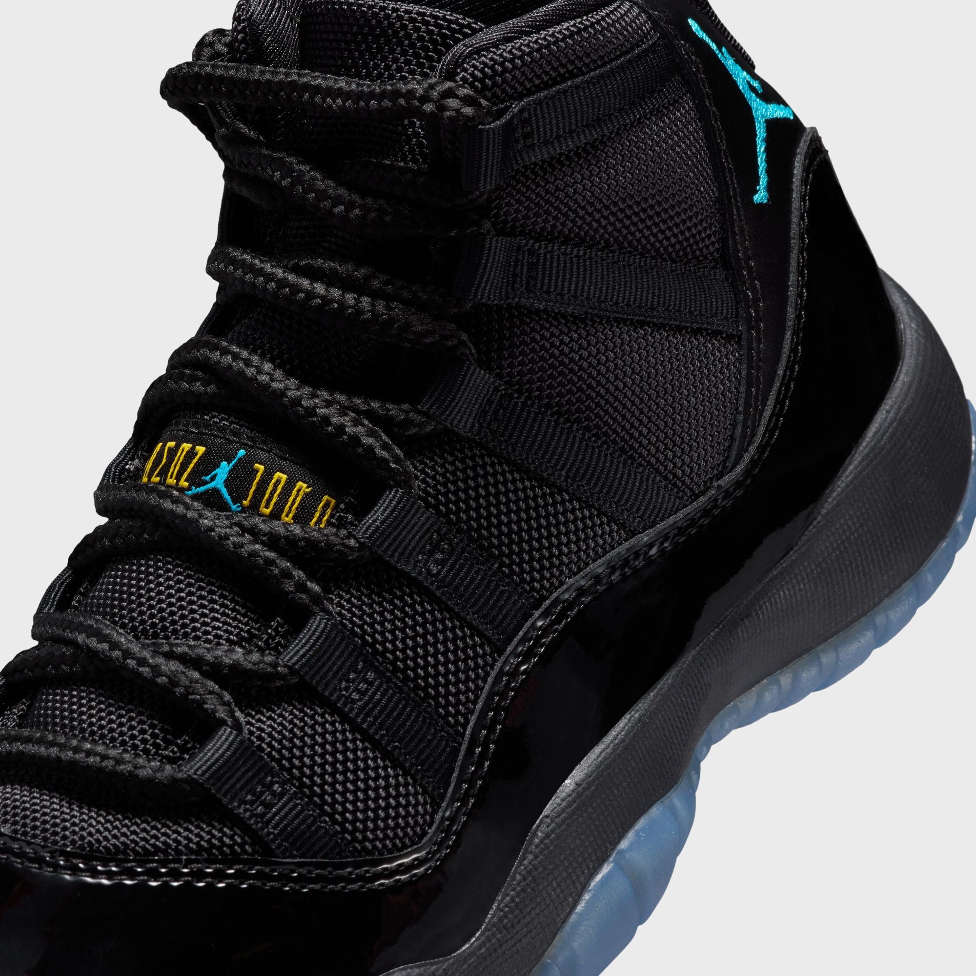 air jordan retro 11 xi black gamma blue varsity bred