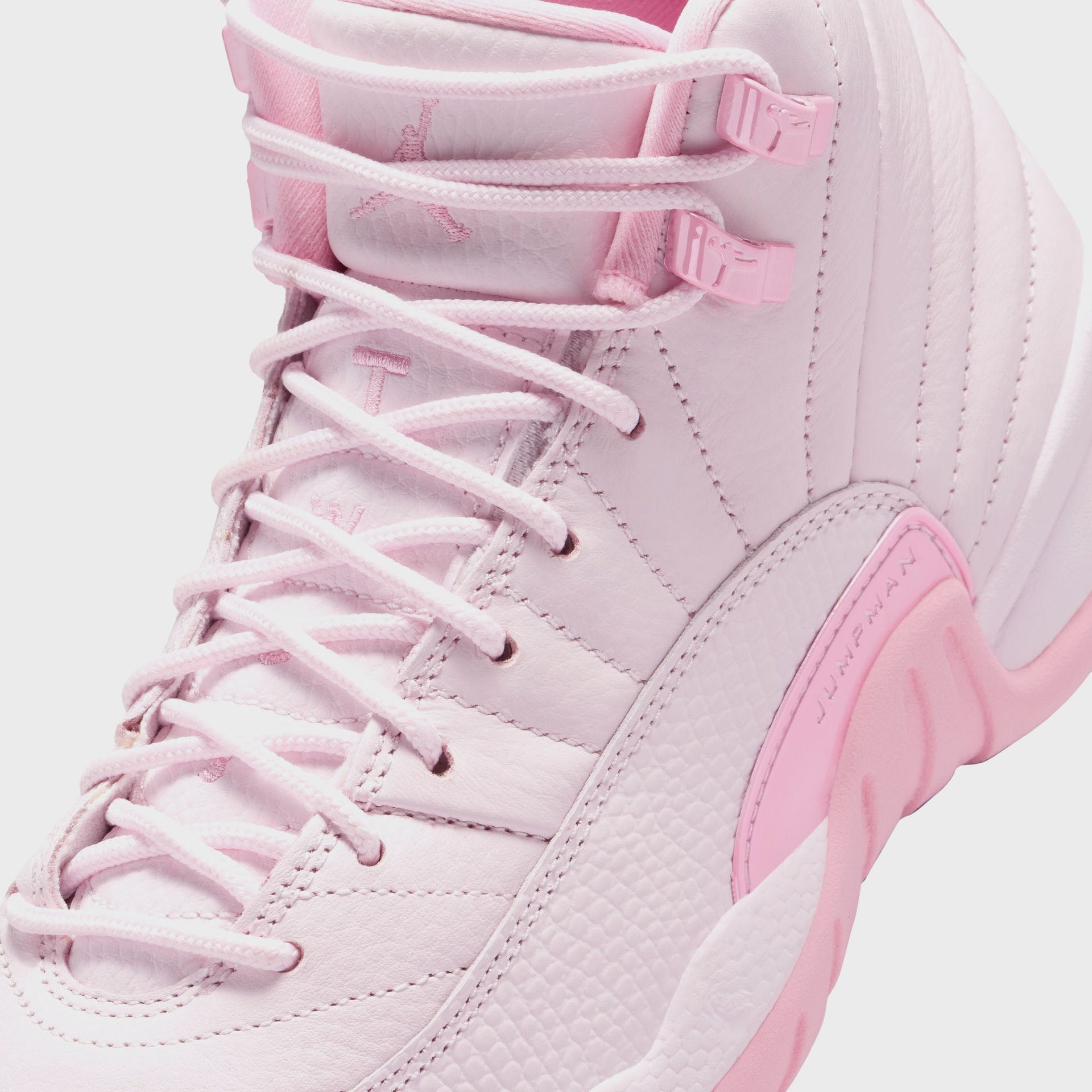 Nike GS Air Jordan 12 Retro - Pearl Pink / Med Soft Pink