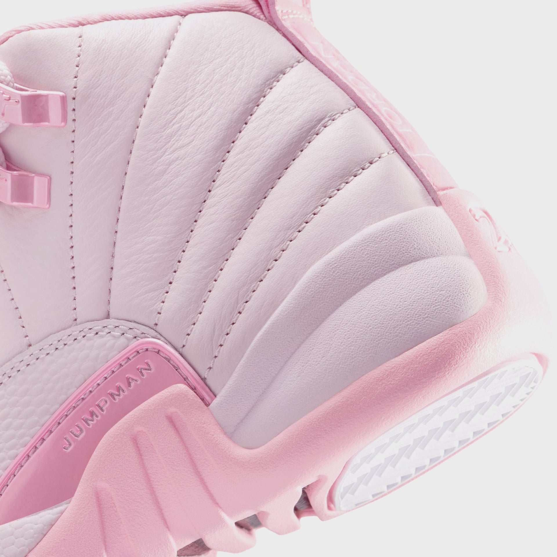 Nike GS Air Jordan 12 Retro - Pearl Pink / Med Soft Pink