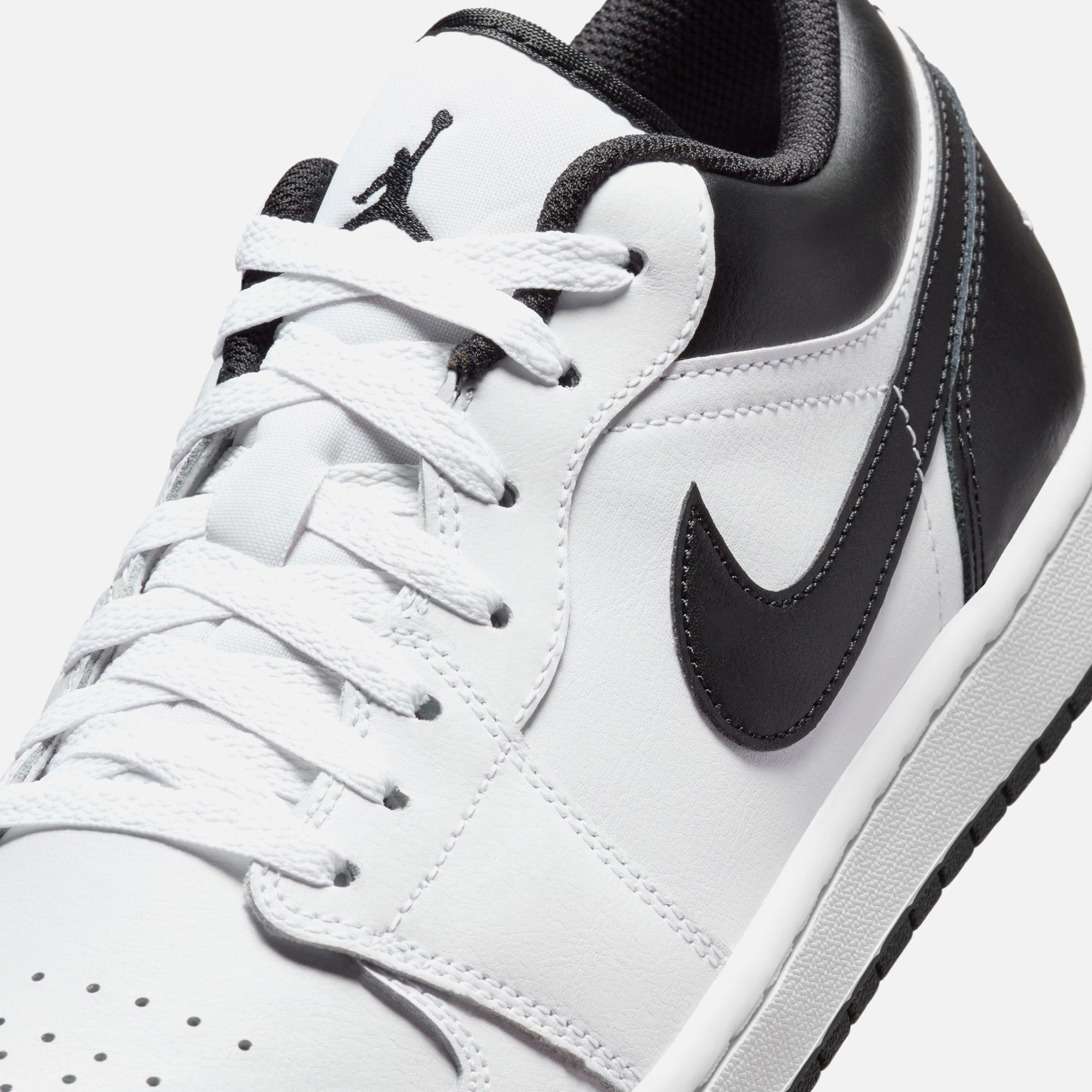 Jordan Air Jordan 1 Low - White/ Black / White – Kith Canada