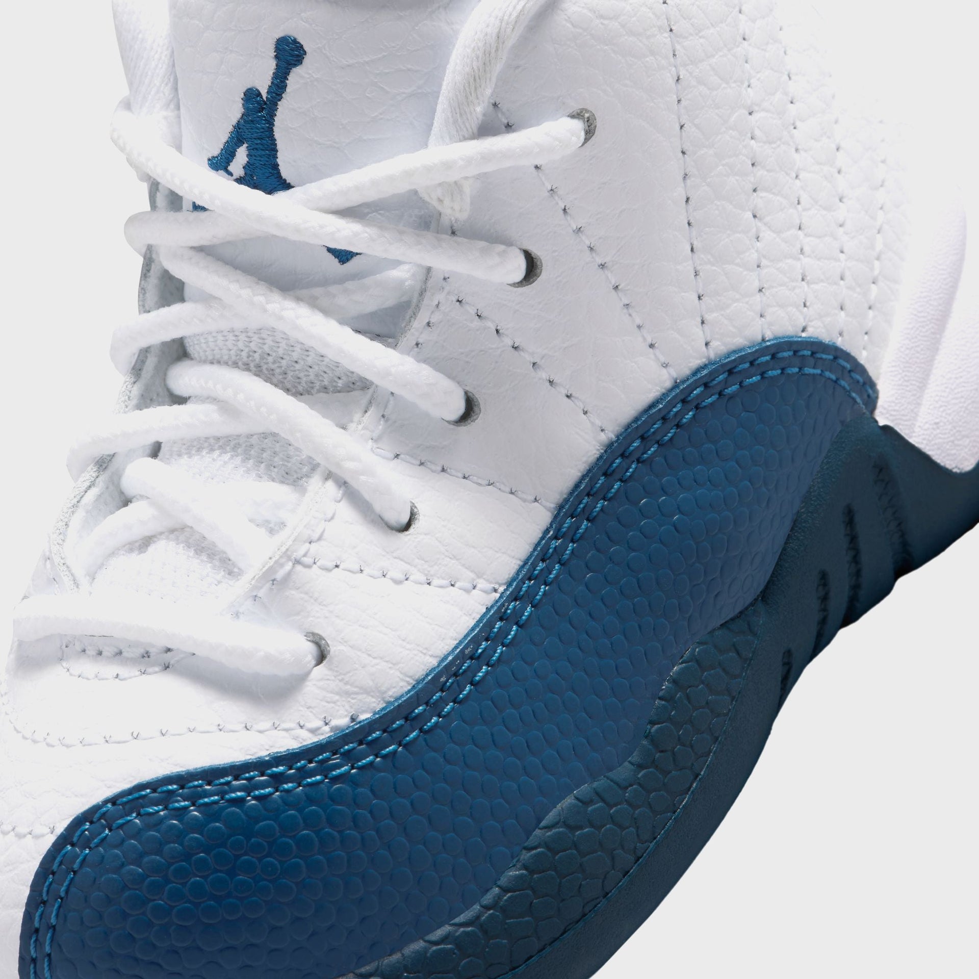 Jordan TD Air Jordan 12 Retro - White / French Blue / Metallic Silver