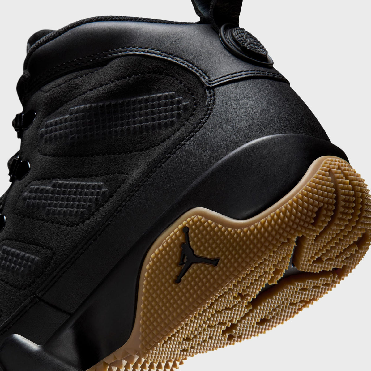 Jordan Air Jordan 9 Retro Boot - Black / Black-Gum Light Brown
