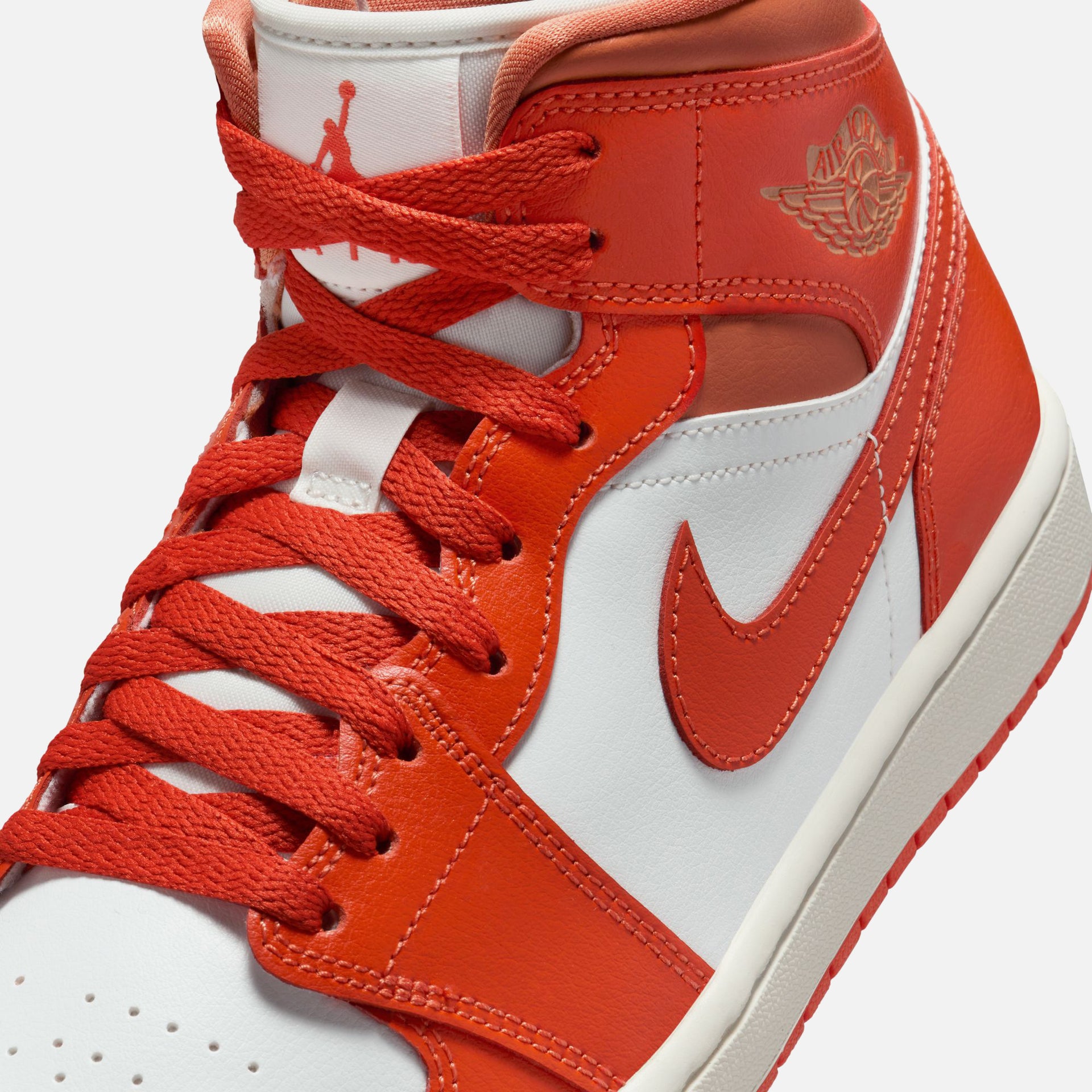 WMNS Air Jordan 1 Mid - Summit White / Cosmic Clay / Amber Brown