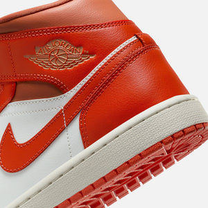 WMNS Air Jordan 1 Mid - Summit White / Cosmic Clay / Amber Brown