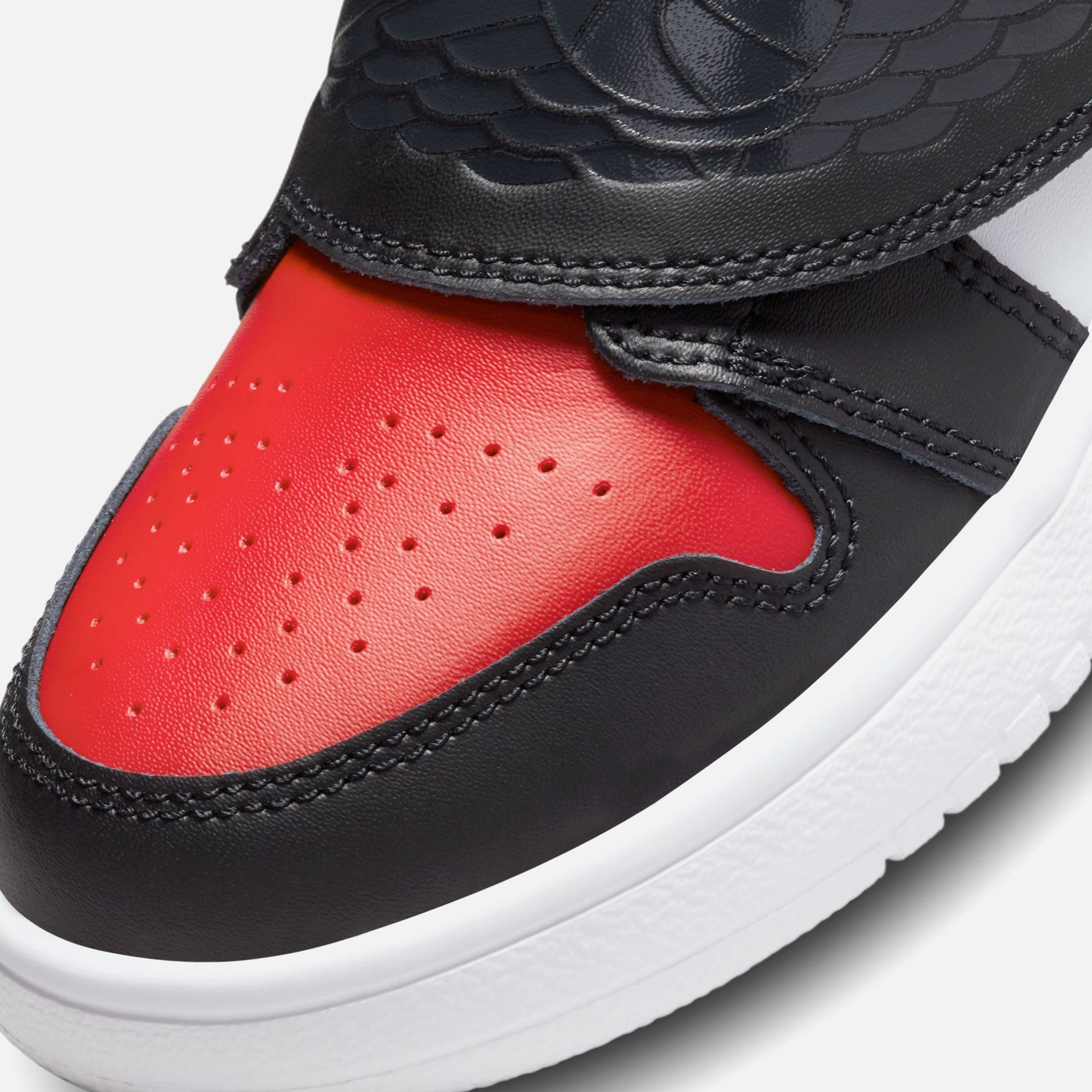 Sky Jordan 1 BP - Black / Anthracite/ Varsity / Red / White