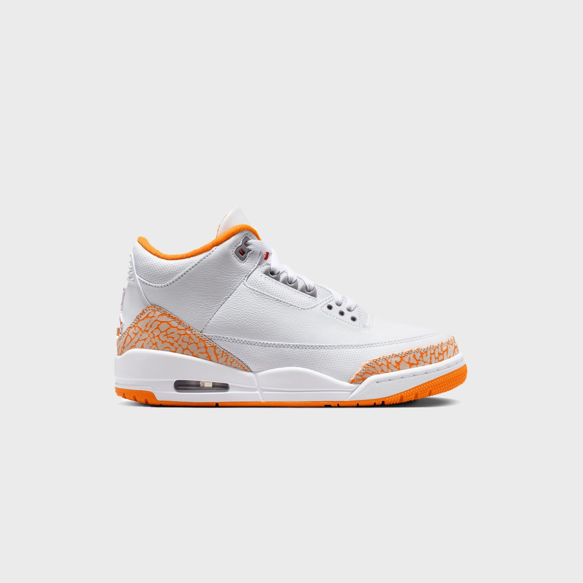Jordan WMNS Air Jordan 3 - White / Orange Peel