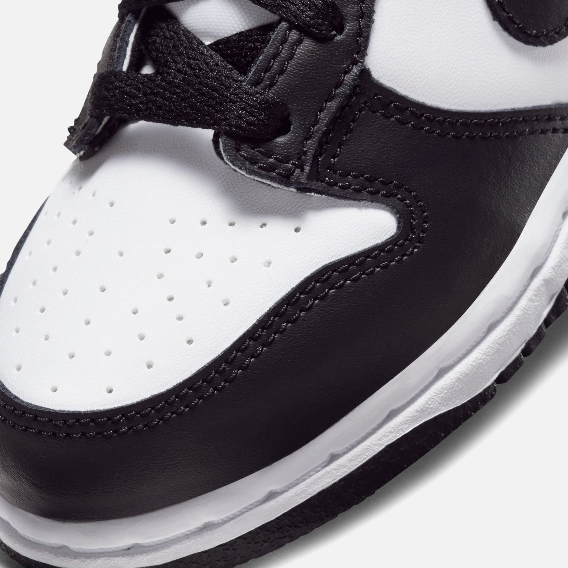 Nike PS Dunk Low - White / Black