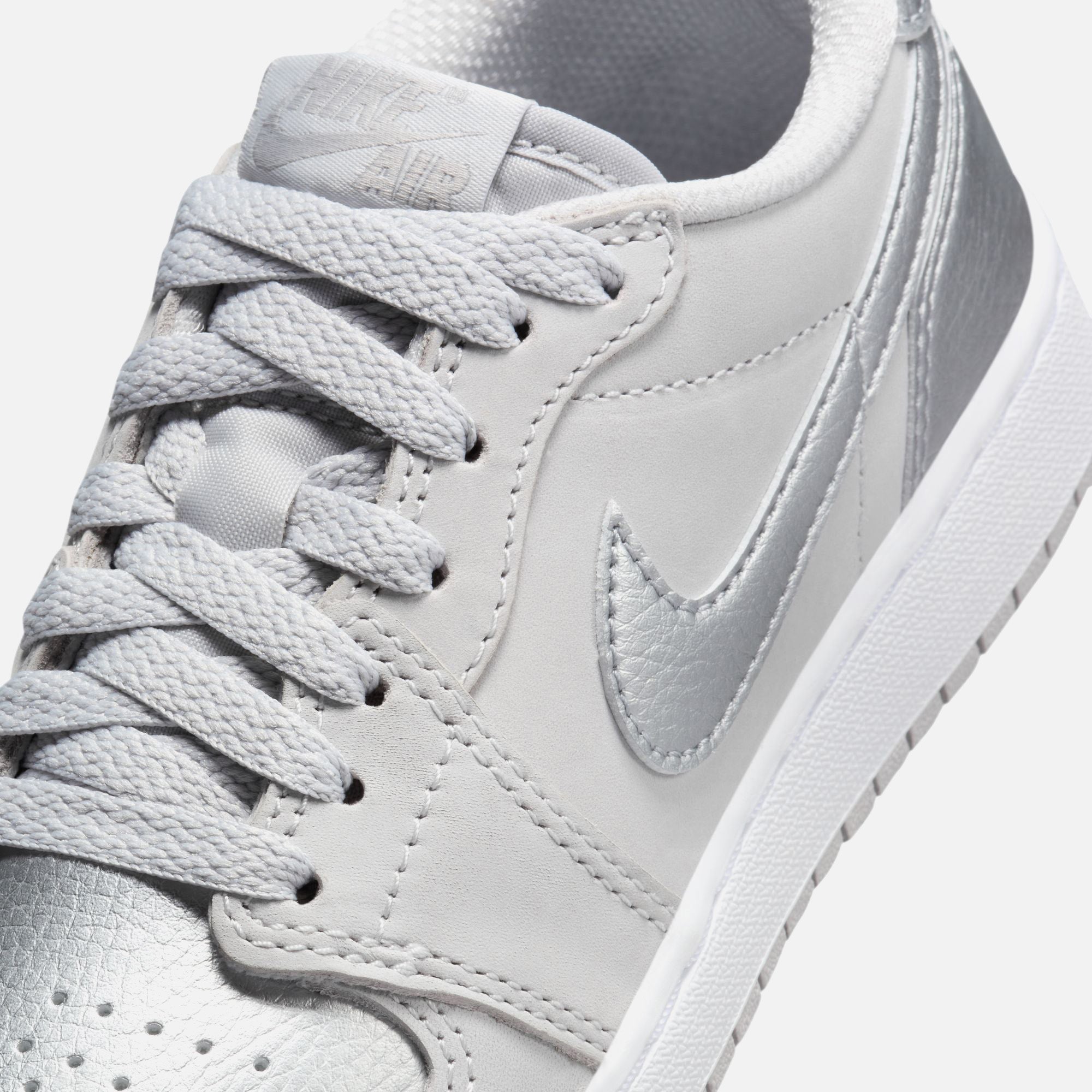 靴 NIKE AIR JORDAN 1 LOW OG \"NEUTRAL GREY\" Air Jordan 1 Low OG 