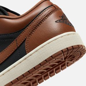 Nike Air Jordan WMNS 1 Low - Off Noir / Archaeo Brown / Sail