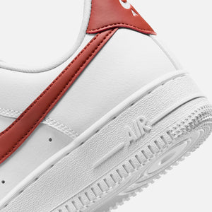 Nike WMNS Air Force 1 `07 - White / Rugged Orange