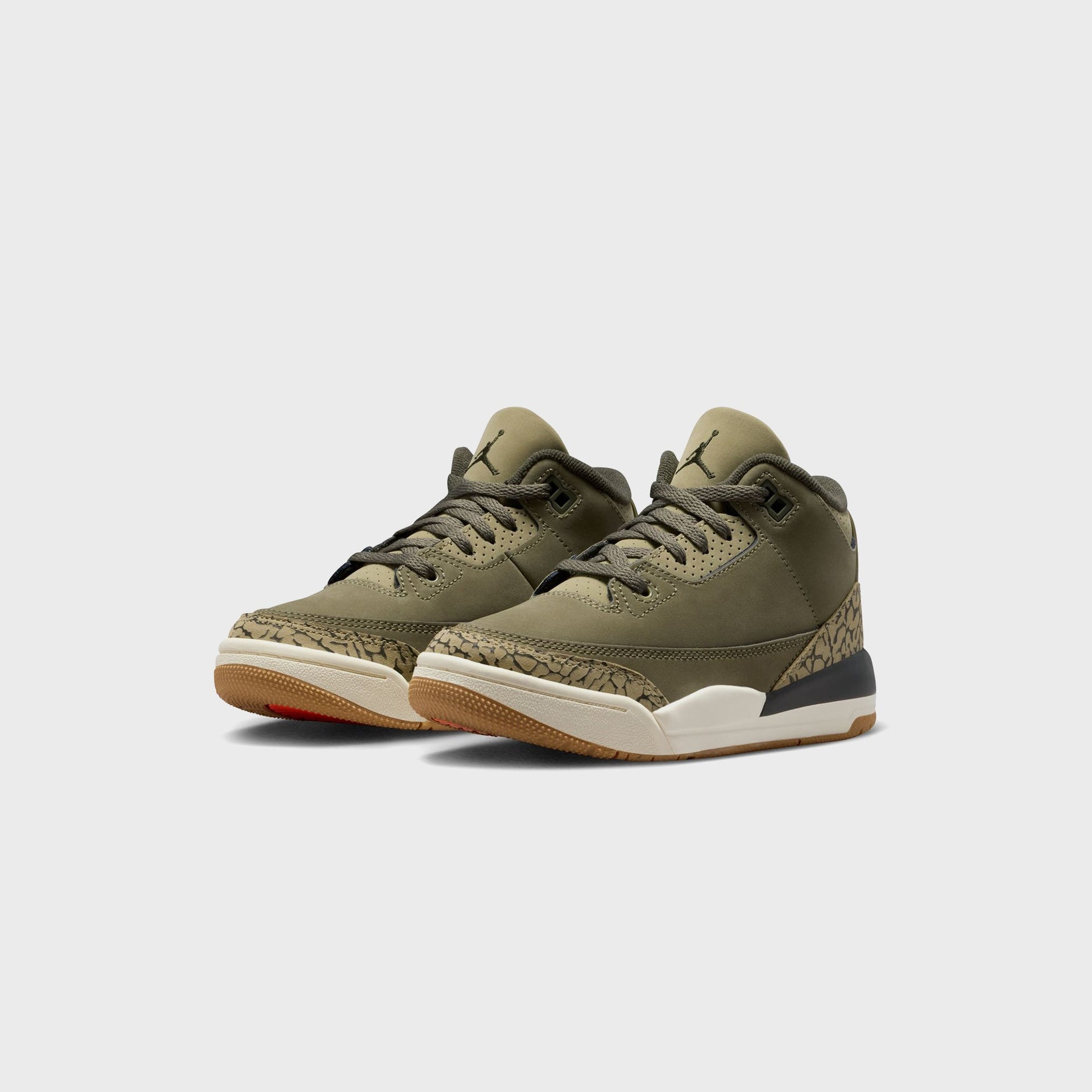 Jordan PS Air Jordan 3 Retro - Medium Olive / Sequoia / Neutral Olive / Sail / Total Crimson