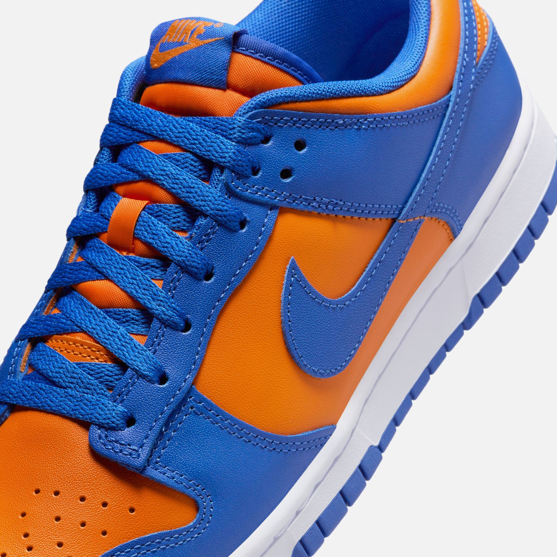 Nike Dunk Low Retro - Bright Ceramic / Team Royal