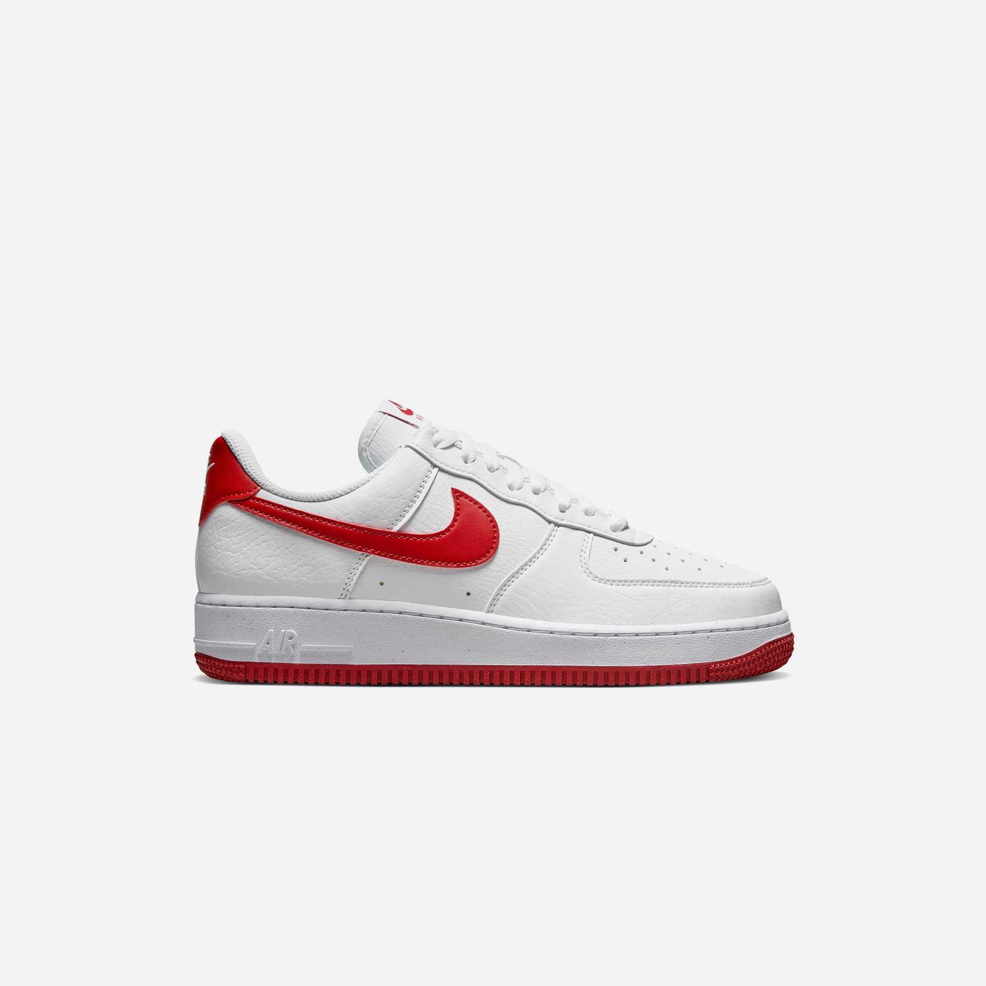 Nike WMNS Air Force 1 '07 SE - White / Gym Red / White