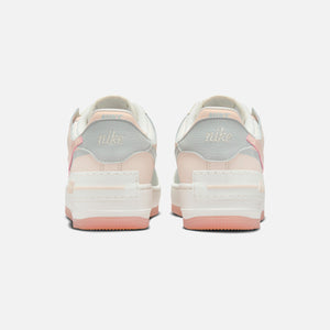 Nike WMNS Air Force 1 Shadow - Coconut Milk / Crimson Tint / Light Silver / Sail