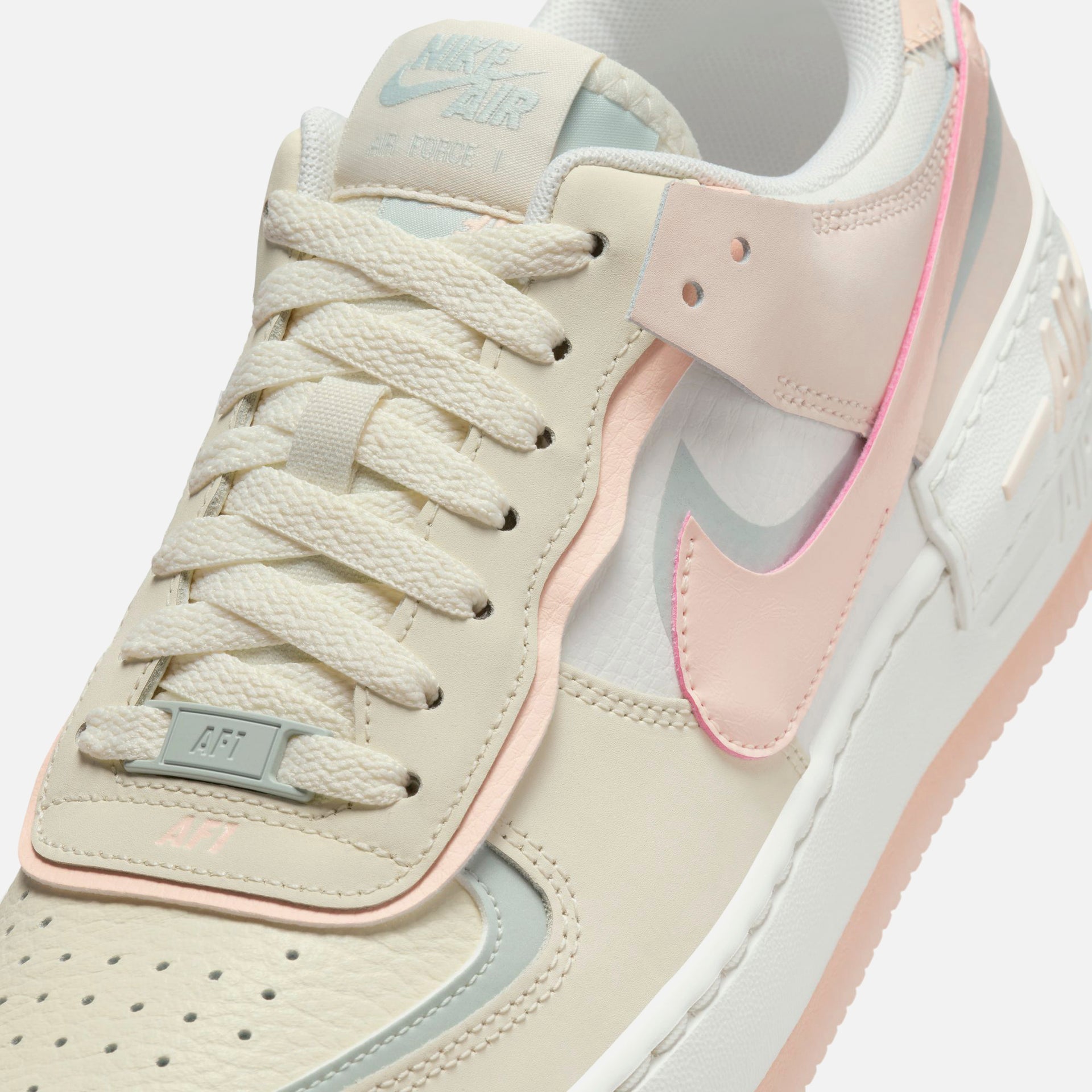 Nike WMNS Air Force 1 Shadow - Coconut Milk / Crimson Tint / Light Silver / Sail