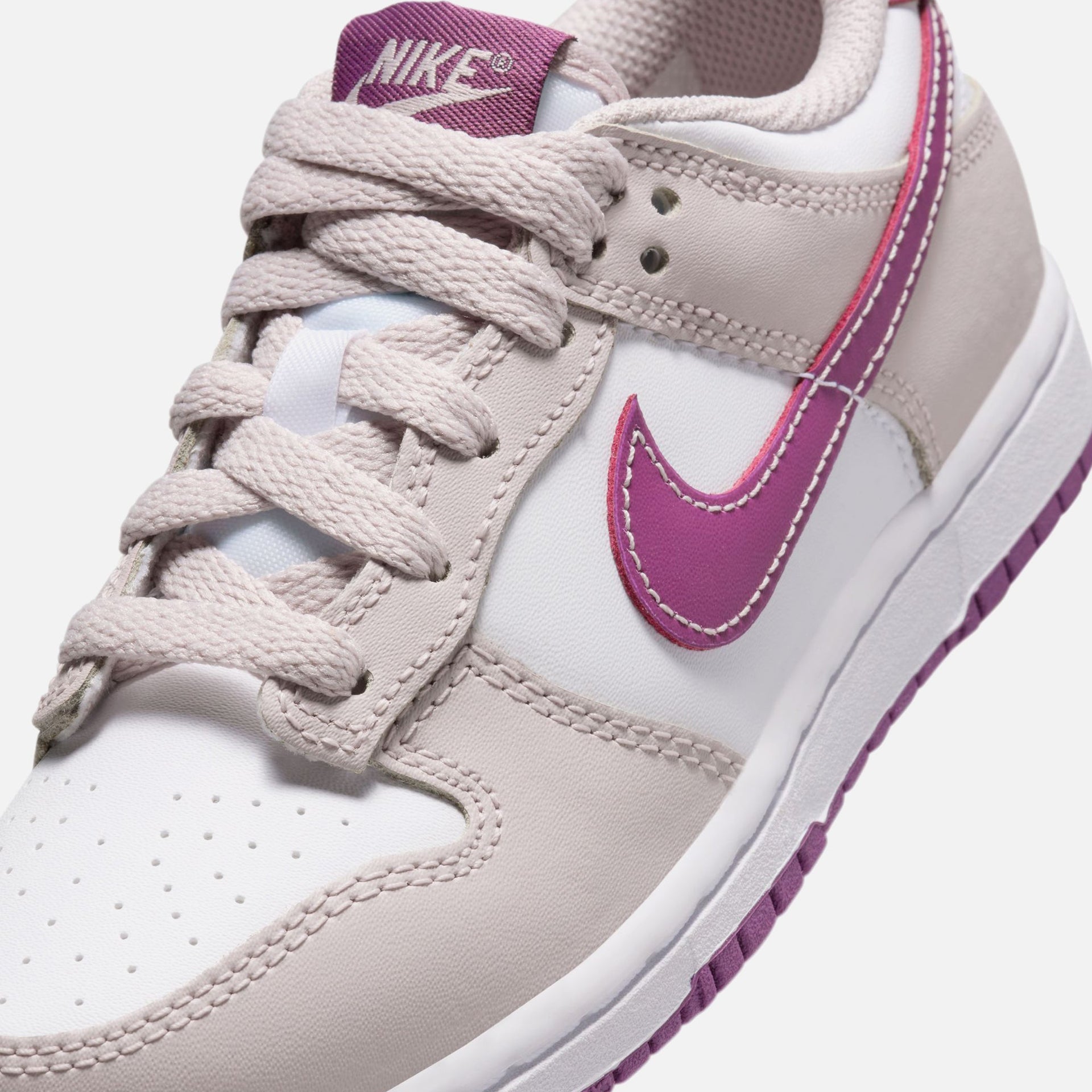 Nike PS Dunk Low - White / Light Menta / White / Light Orewood Brown