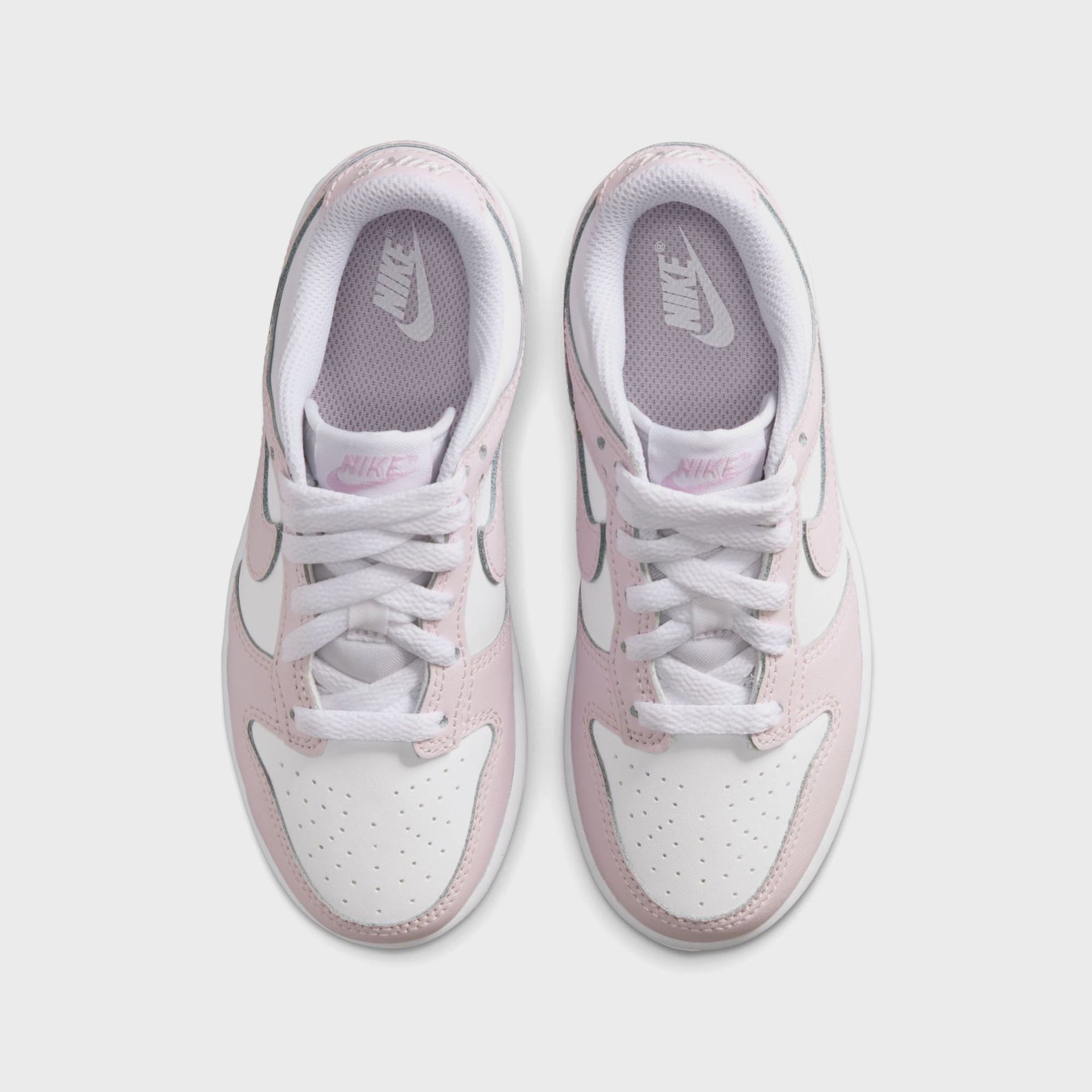 Nike Dunk Low - White / Light Violet