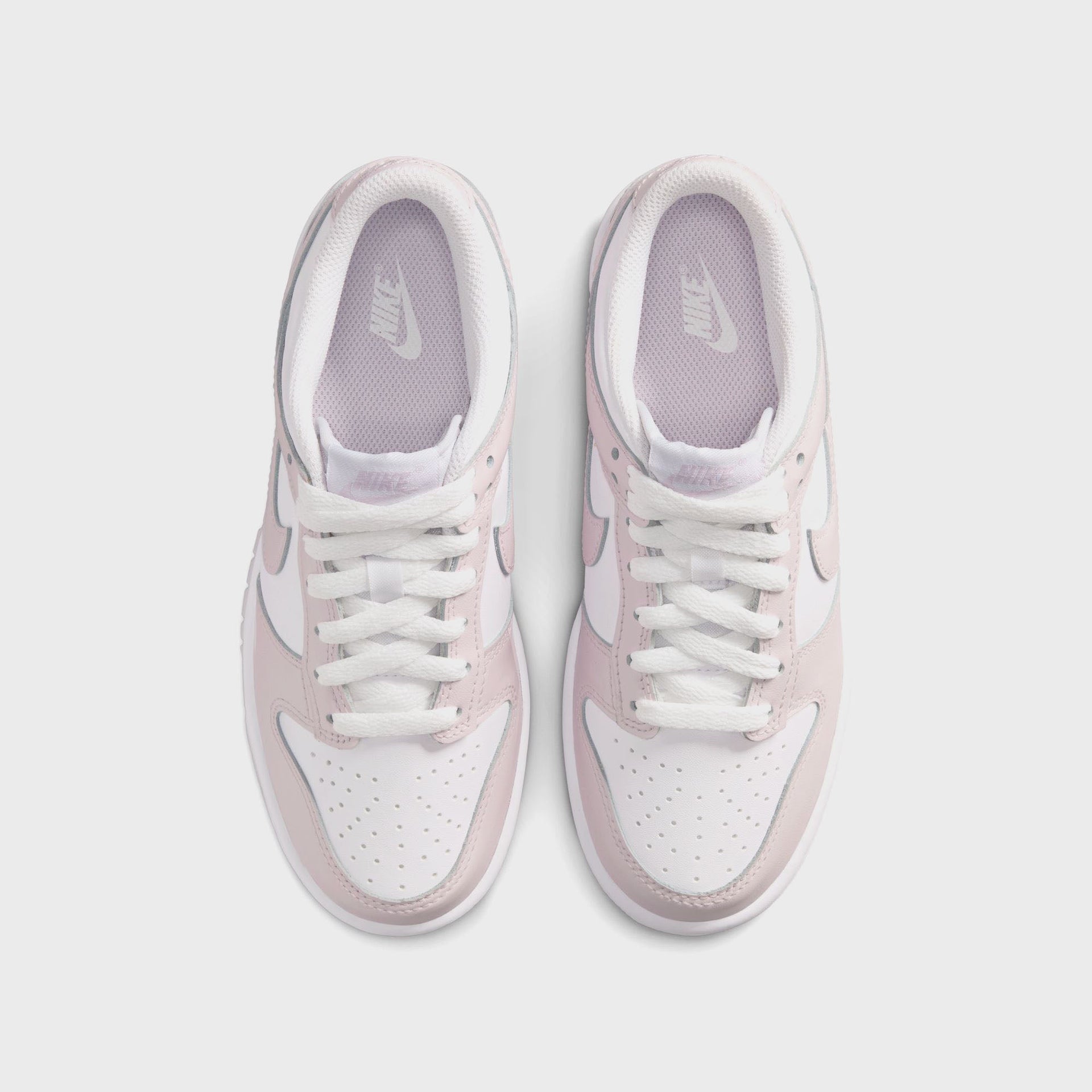 Nike Dunk Low - White / Light Violet