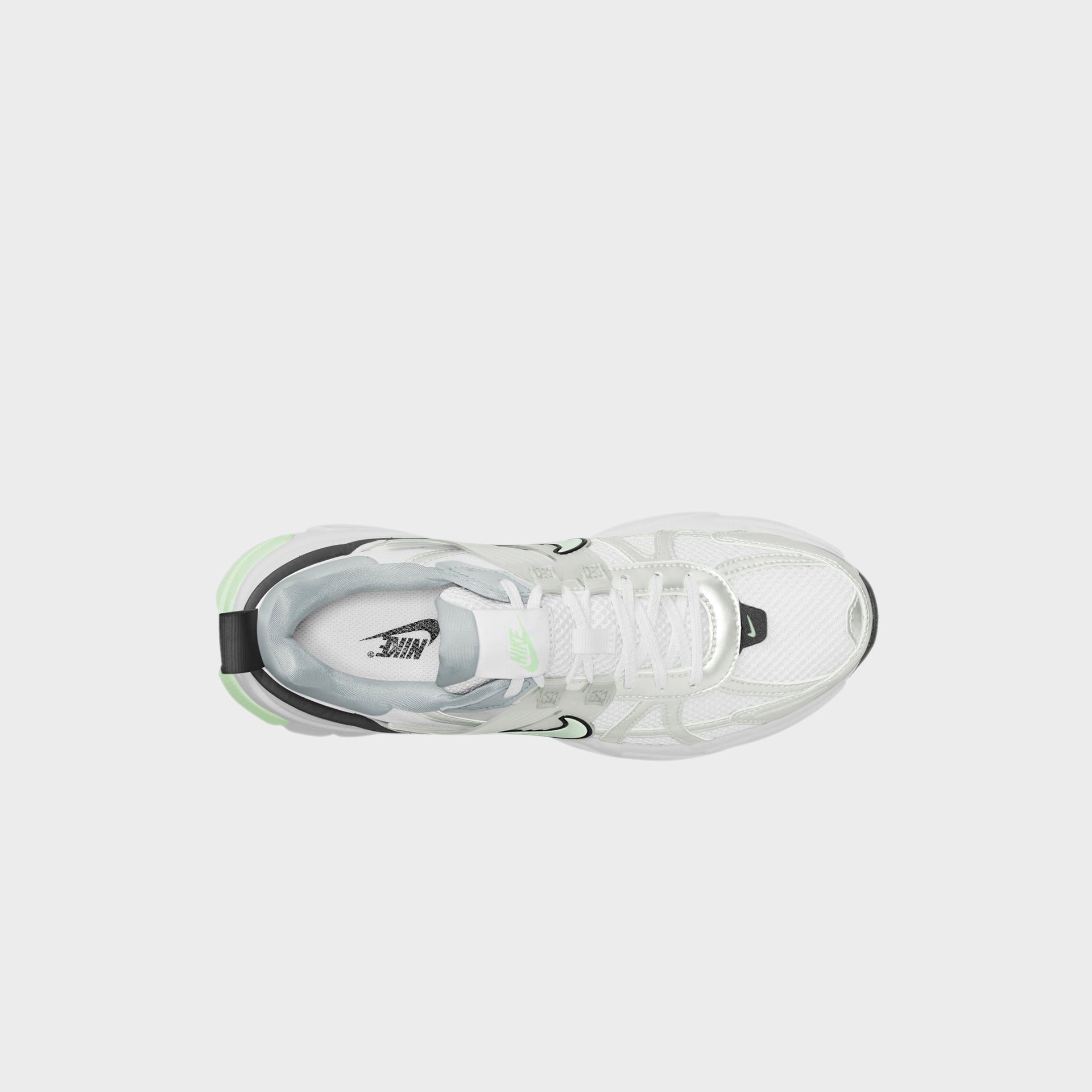 Nike WMNS V2K Run - White / Pure Platinum / Summit White / Volt Tint