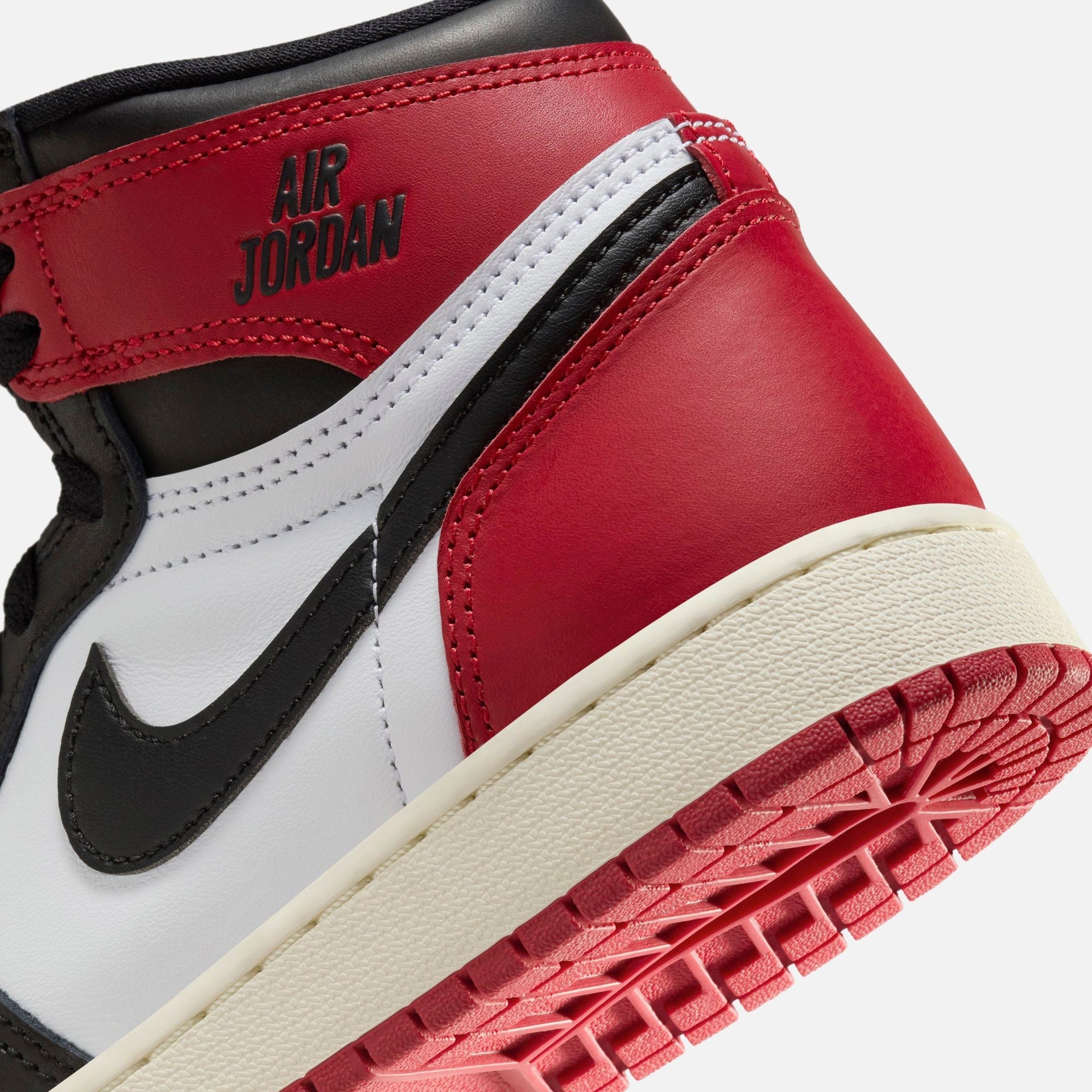 Jordan GS Air Jordan 1 Retro High OG - Black / Black / Varsity Red / White