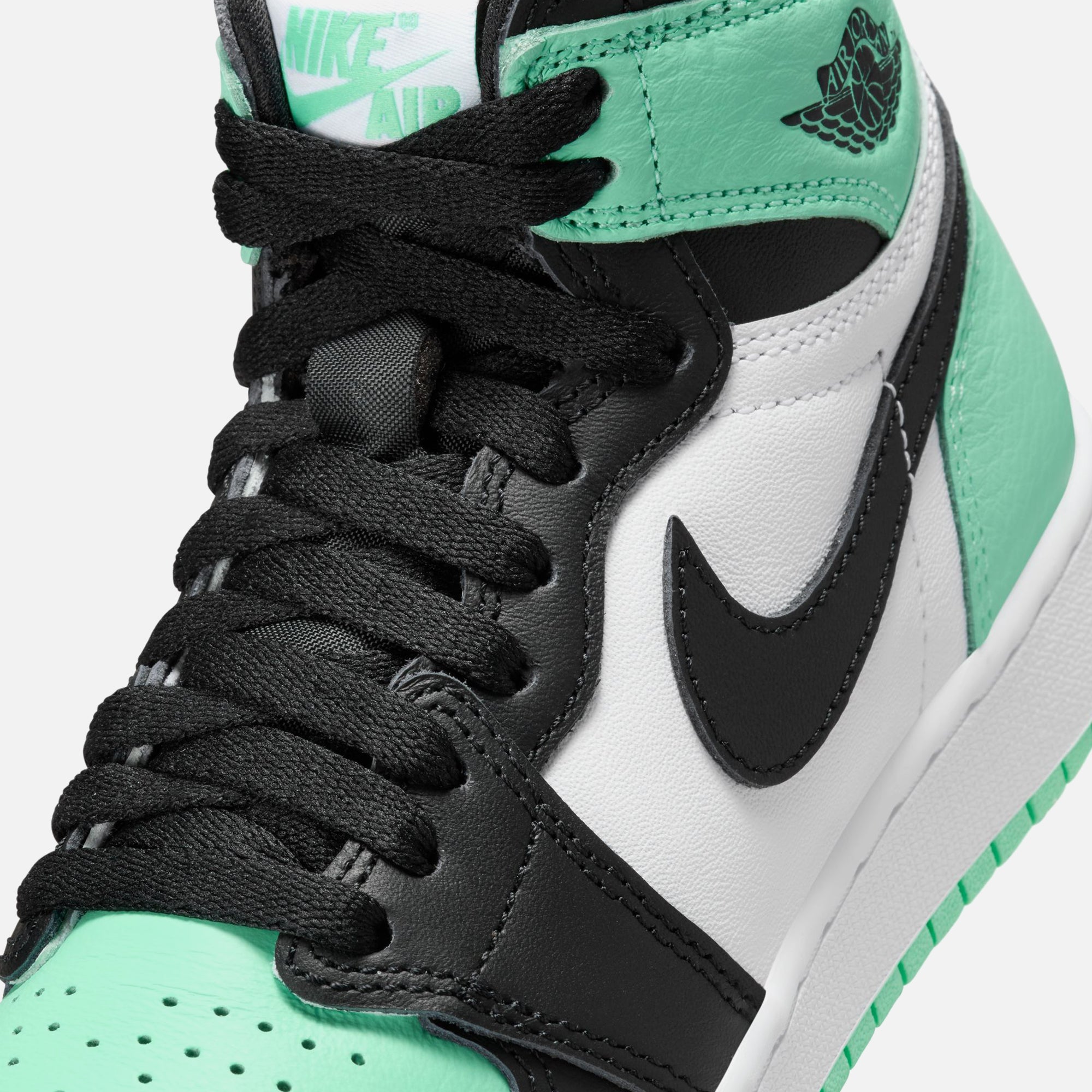 シューズ(男性用) Nike Air Jordan 1 High OG \"Green Glow 楽天市場】お得な割引クーポン発行中!!【送料無料 ナイキ エア