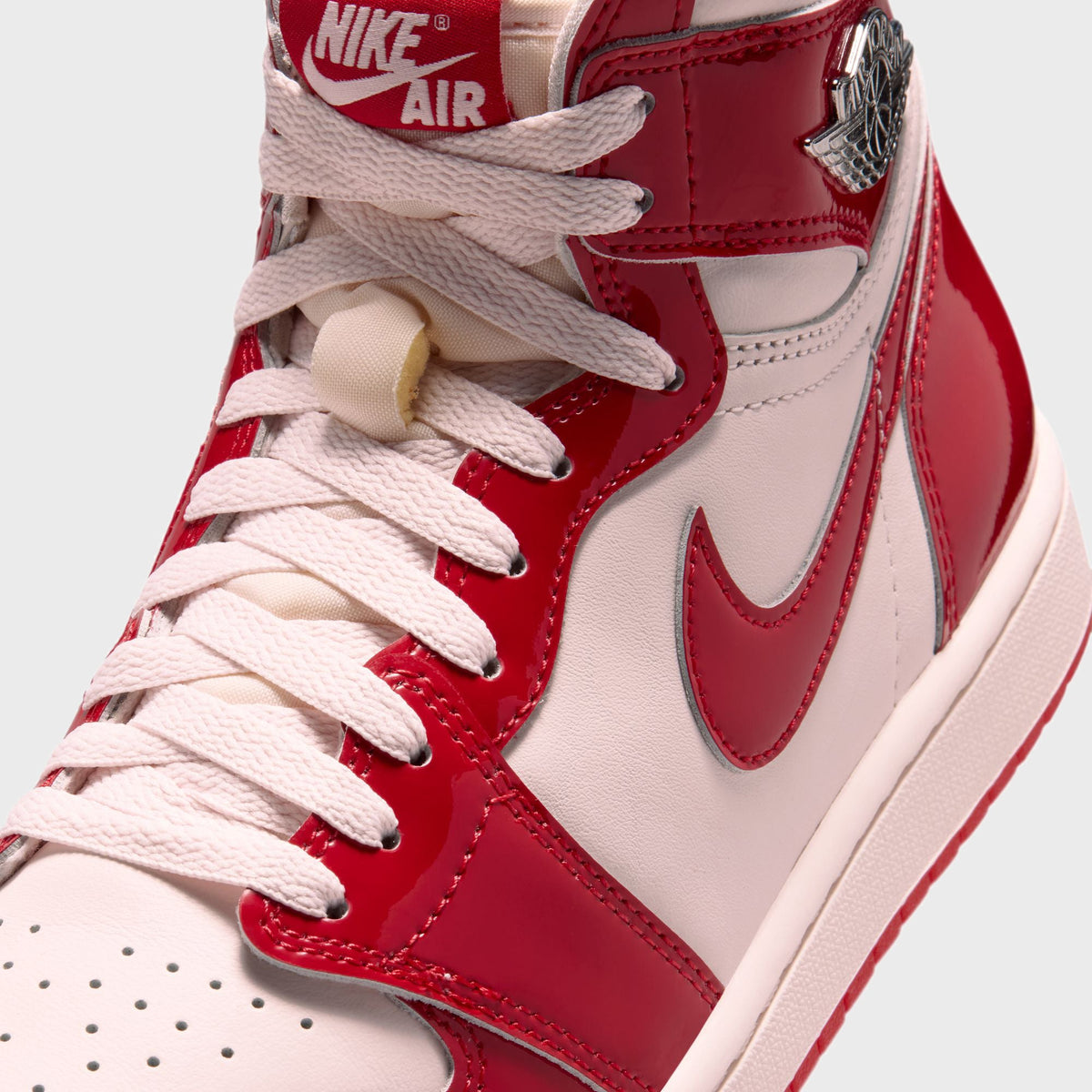 Jordan WMNS Air Jordan 1 High OG - University Red / Metallic Silver / Light Soft Pink