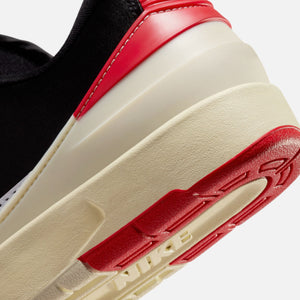 Nike WMNS Air Jordan 2 Retro Low - White / University Red / Black / Coconut Milk