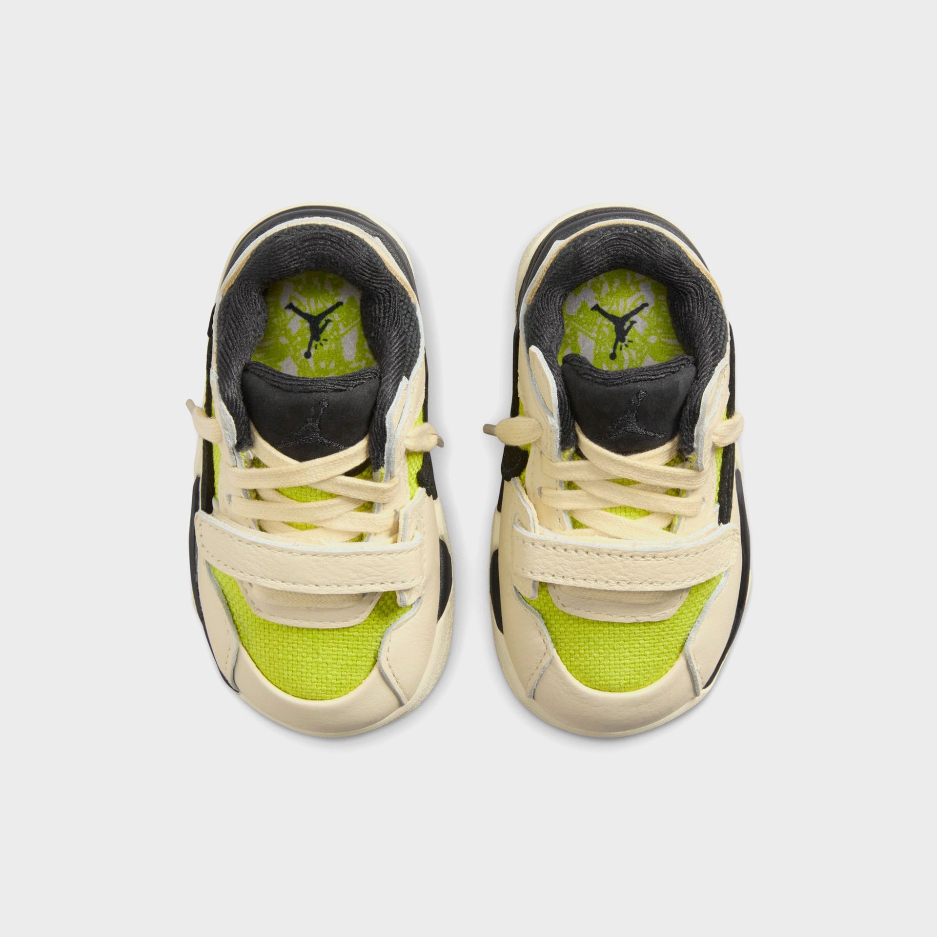 Jordan x Travis Scott TD Jumpman Jack TR - Bright Cactus / Muslin / Black