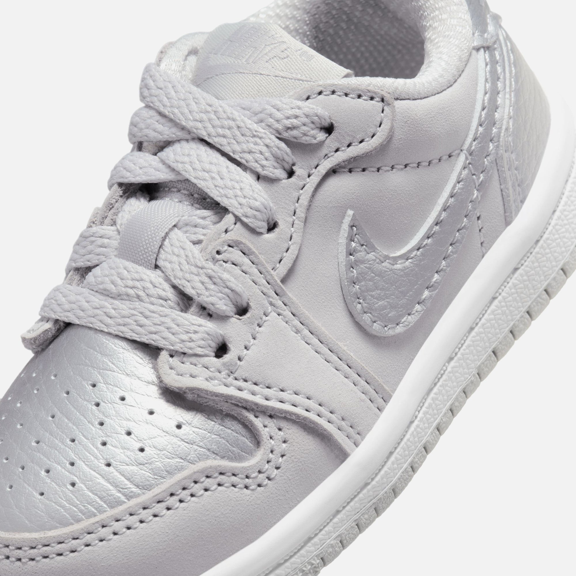 Jordan TD Air Jordan 1 Low OG - Neutral Grey / Metallic